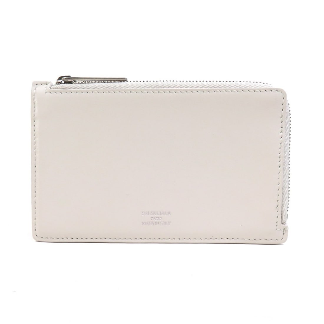 Balenciaga BALENCIAGA Business Card Case, Leather, Ivory and Silver, Women's, Free Shipping, e61581: --- Catalog ---Category: DesignType: Card caseColor: IvoryGender: WomenMaterial: Leather Category: GeneralBrand: BalenciagaCountry of Origin: ItalyCategory: Physical PropertiesSize (HxWxD): 8.5cm x 13
