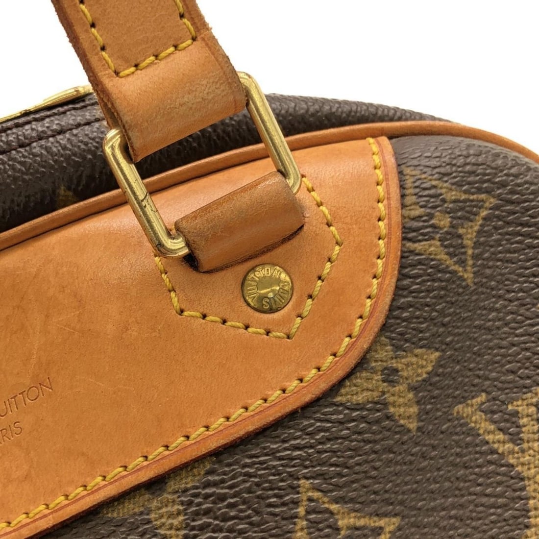 Louis Vuitton Monogram Excursion M41450 Handbag - 6