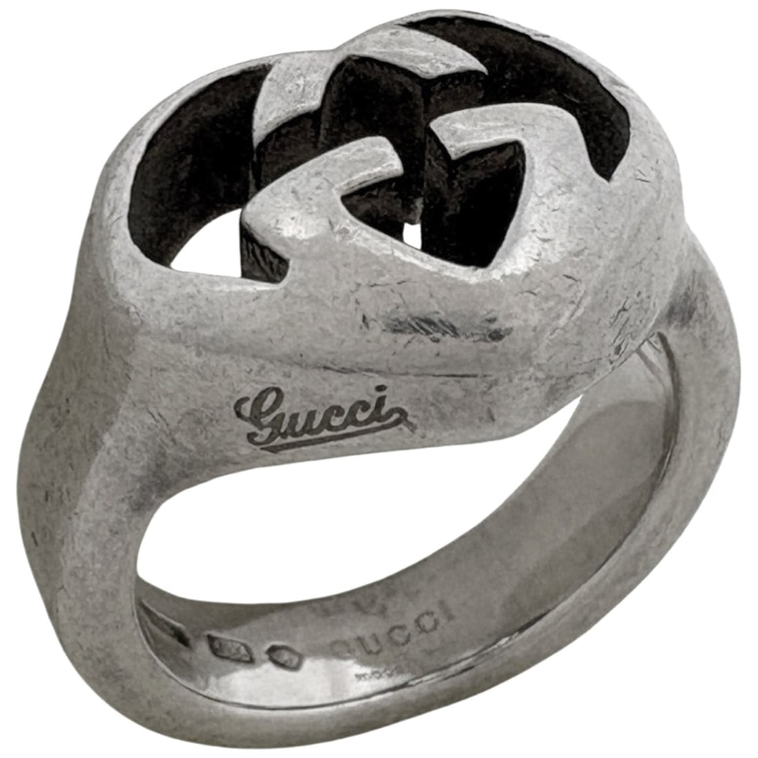 Gucci GG logo ring with interlocking G and heart design in 925 silver for women.: --- Catalog ---Category: SizeJP Size: 6US Size: 3.5Category: DesignType: Band ringColor: SilverGender: WomenMaterial: Silver 925Category: GeneralBrand: Gucci--- Item List ---Section: ConditionRanking: