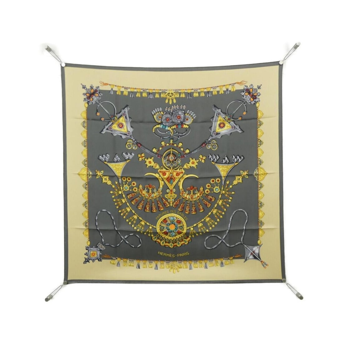 Hermes Hermès PARURES DES SABLES Carre Scarf Muffler: --- Catalog ---Category: SizeSize (LxW): 90cm x 90cm / 35.43'' x 35.43''Category: DesignType: ScarfColor: BeigeGender: Women,MenMaterial: Silk Category: GeneralBrand: Hermes--- Item List ---Section: