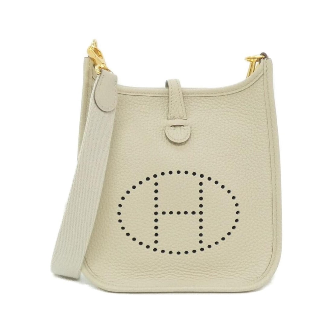 Hermes Evelyne Amazon 16cm 069426CC Shoulder Bag: --- Catalog ---Category: SizeSize (HxWxD): 18cm x 17cm x 5.5cm / 7.08'' x 6.69'' x 2.16''Category: DesignType: Shoulder bagColor: WhiteGender: Women,MenMaterial: Taurillon clemence leather Category: