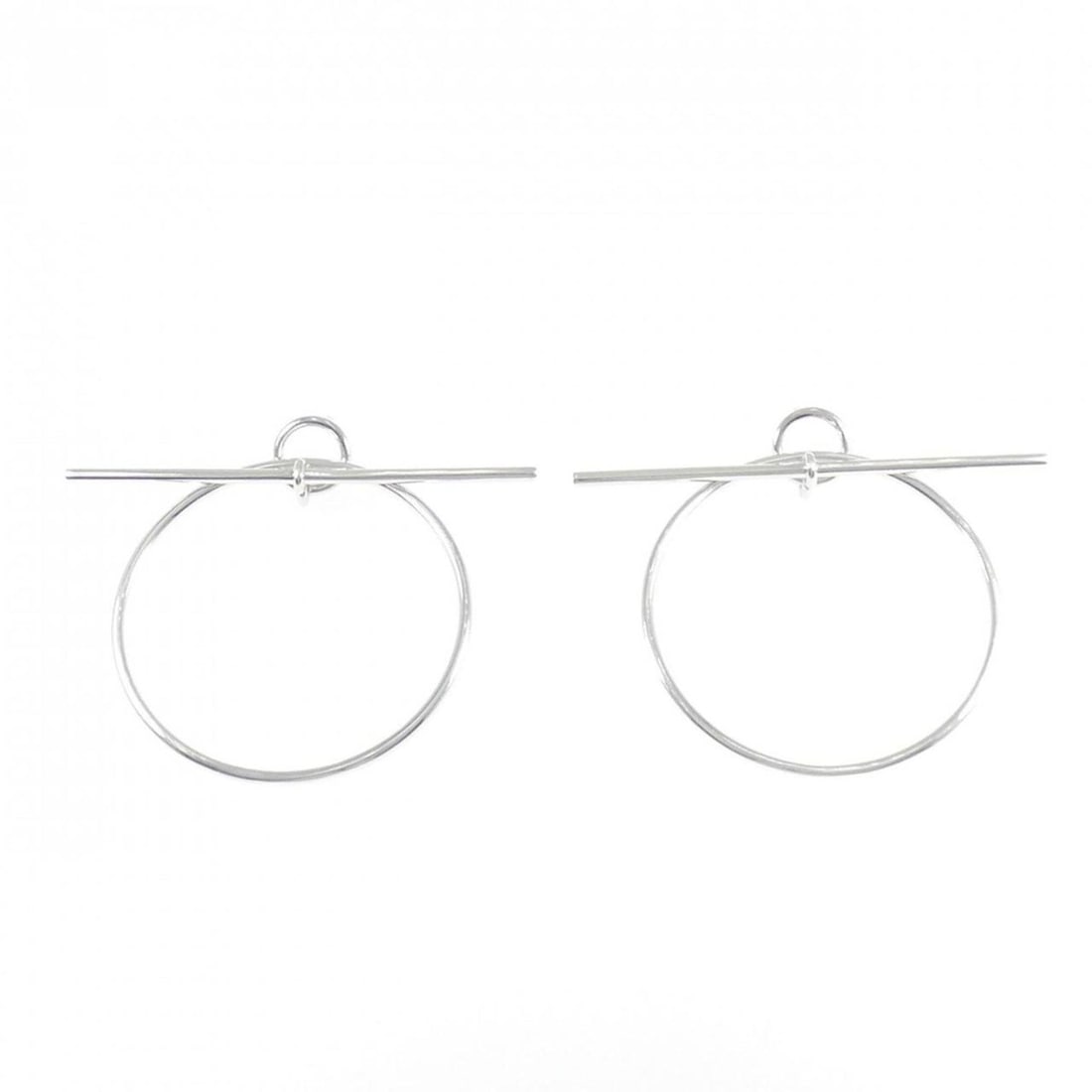 Hermes Echappet Earrings: --- Catalog ---Category: SizeWeight: 11.2g / 0.39oz.Size (HxWxD): 50.50mm x 58.80mm / 1.99'' x 2.31''Category: DesignType: Drop earringsGender: WomenMaterial: Silver 925Category: GeneralBrand: Hermes-