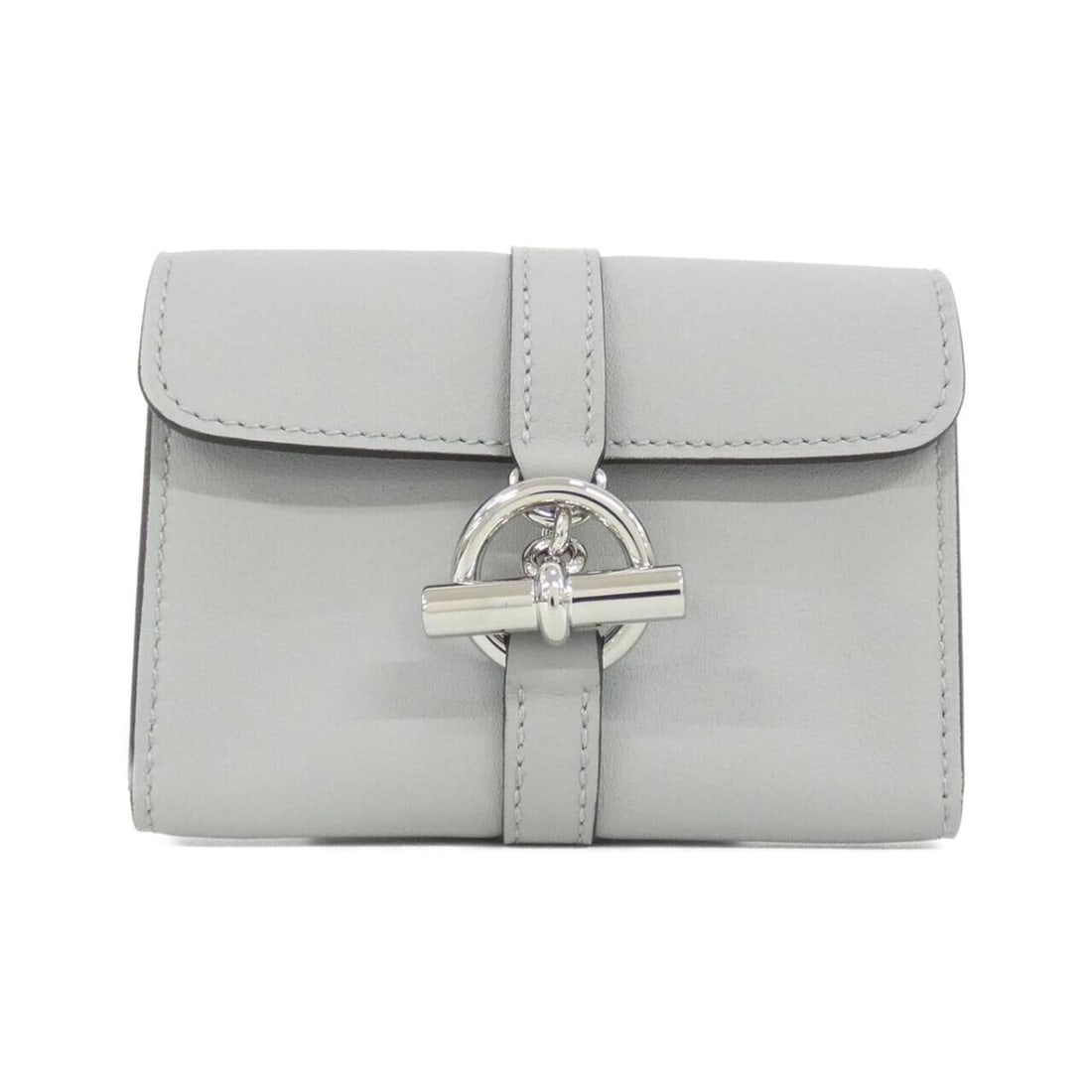 Hermes Glenan Compact 086439CK Wallet: --- Catalog ---Category: SizeSize (HxWxD): 8cm x 10cm x 2cm / 3.14'' x 3.93'' x 0.78''Category: DesignType: Card walletColor: GrayGender: Women,MenMaterial: Swift leather Category: GeneralMPN:
