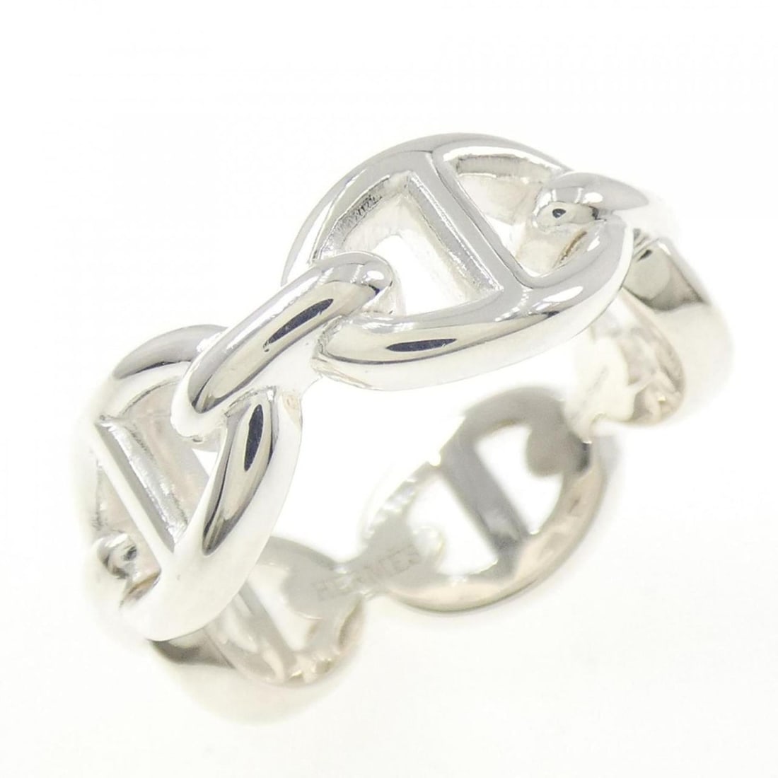 Hermes Hermès Chaine d'Ancre Enchainée Ring: --- Catalog ---Category: SizeUS Size: 6Brand Size: 51Category: DesignType: Band ringColor: SilverGender: WomenMaterial: Silver 925Category: GeneralMPN: H109507BBrand: Hermes--- Item List ---Section: C
