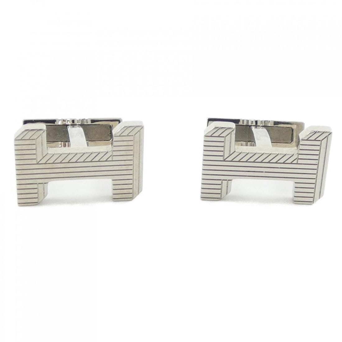 Hermes cufflinks: --- Catalog ---Category: SizeSize (HxWxD): 12.00mm x 18.00mm / 0.47'' x 0.71''Category: DesignType: CufflinksColor: SilverGender: Men,WomenCategory: GeneralBrand: Hermes--- Item List ---Section: