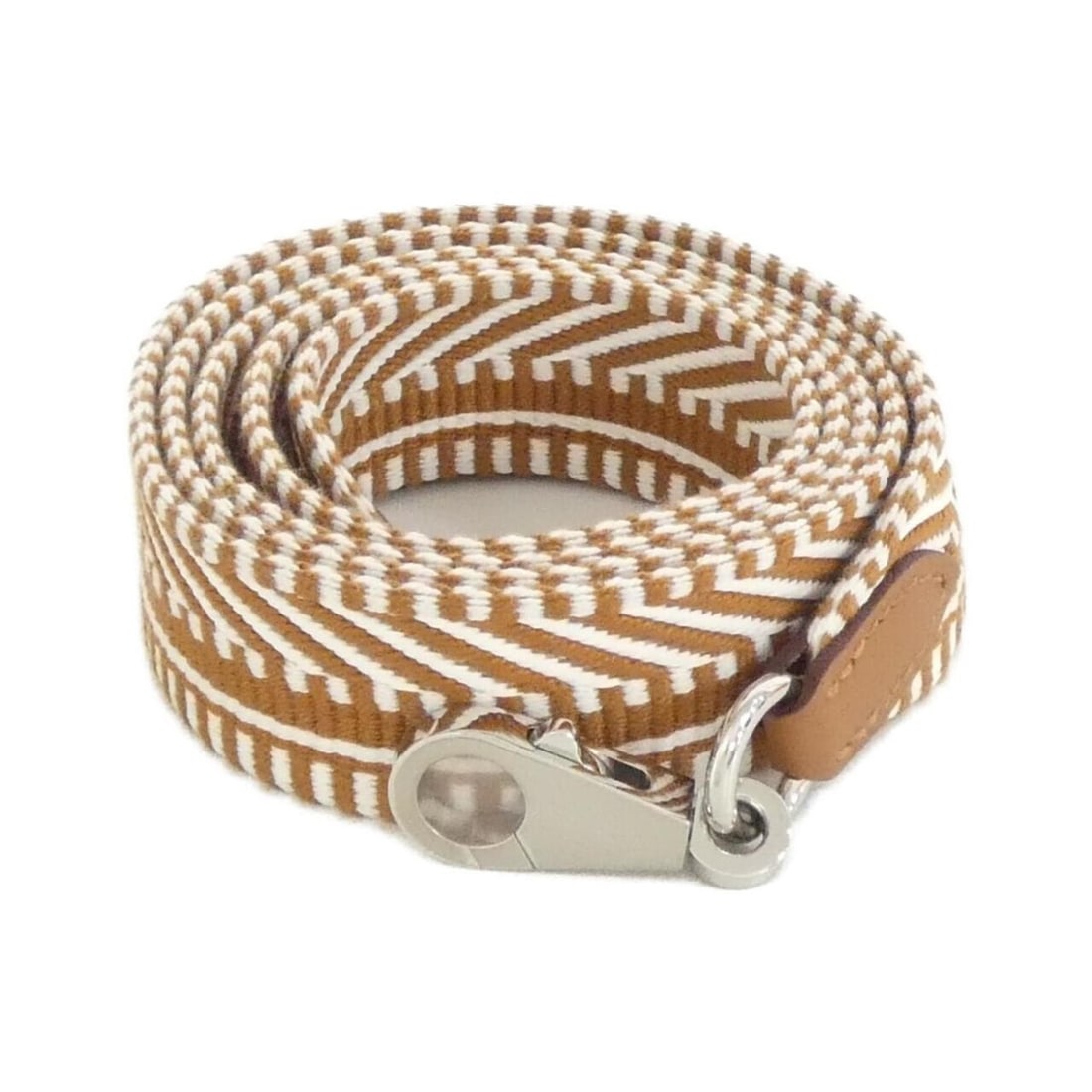 Hermes Sangle Caval 073650CK Strap: --- Catalog ---Category: SizeHandle/Strap Length: 105cm - 111cm / 41.33'' - 43.7''Category: DesignType: StrapColor: Beige, Ecru, GoldGender: Women,MenMaterial: Canvas, Swift leatherCategory: GeneralBr