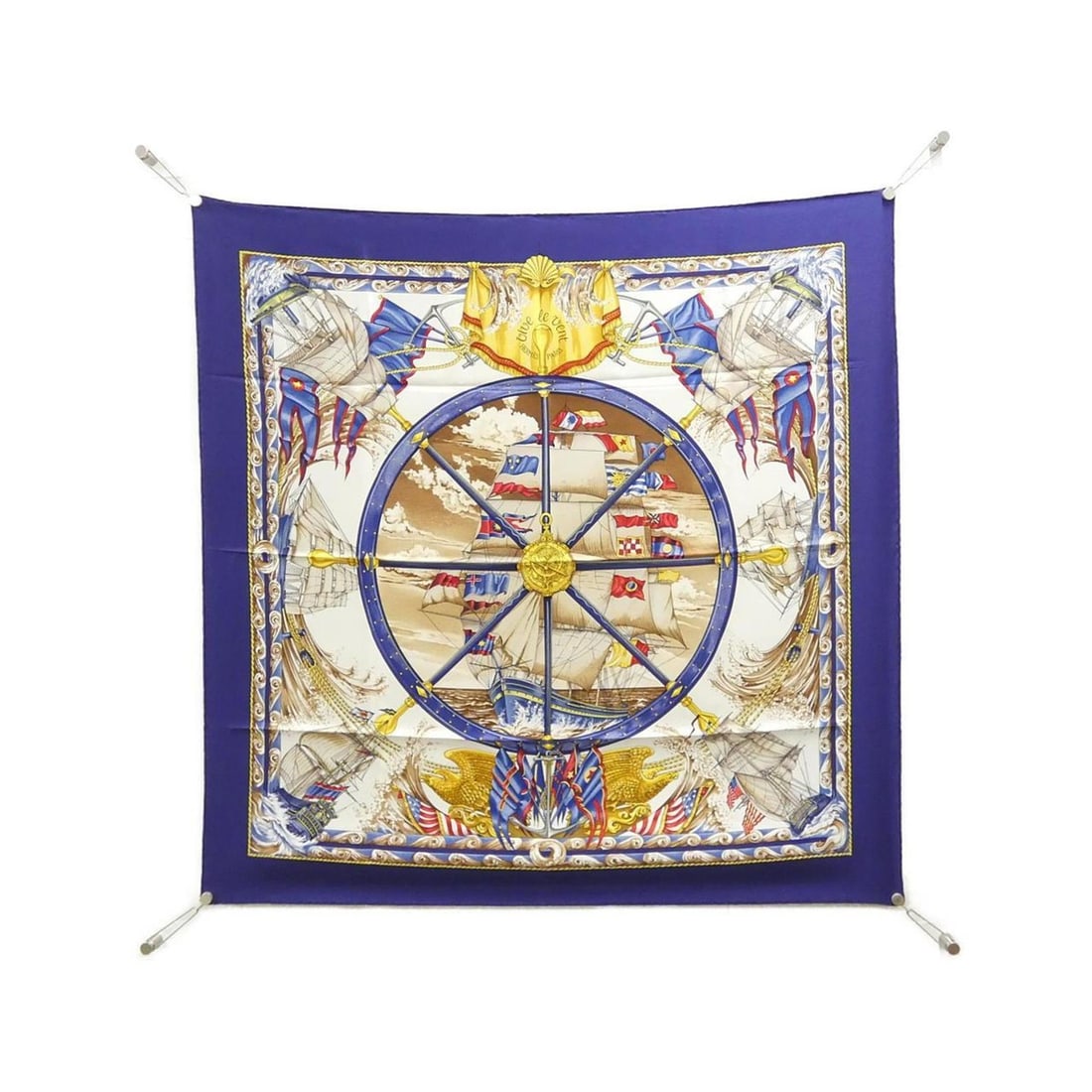 Hermes VIVE LE VENT Carre Scarf Muffler: --- Catalog ---Category: SizeSize (LxW): 90cm x 90cm / 35.43'' x 35.43''Category: DesignType: ScarfColor: BlueGender: Women,MenMaterial: Silk Category: GeneralBrand: Hermes--- Item List ---Section: