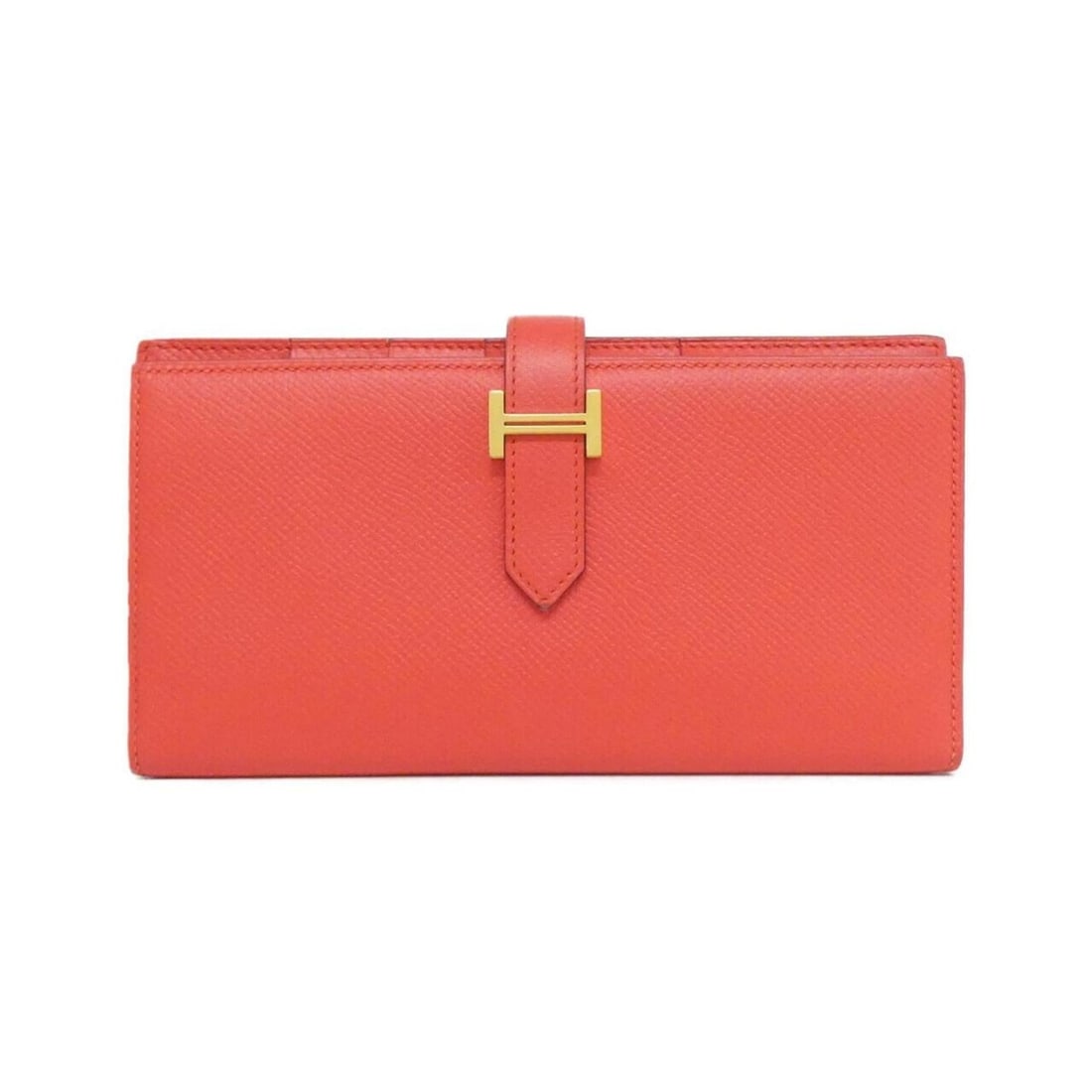 Hermes Bearn Soufflé 039785CC Wallet: --- Catalog ---Category: SizeSize (HxWxD): 9cm x 17cm x 1.5cm / 3.54'' x 6.69'' x 0.59''Category: DesignType: Long wallet (bi-fold)Gender: WomenMaterial: Epsom leather Category: GeneralLine: