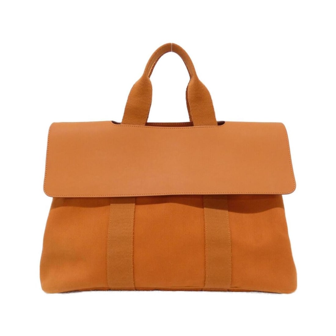 Hermes Hermès Valparaiso MM 200219M Handbag: --- Catalog ---Category: SizeSize (HxWxD): 30cm x 40cm x 18cm / 11.81'' x 15.74'' x 7.08''Category: DesignType: Handbag, PouchColor: BriqueGender: Men,WomenMaterial: Toile chevron Category: