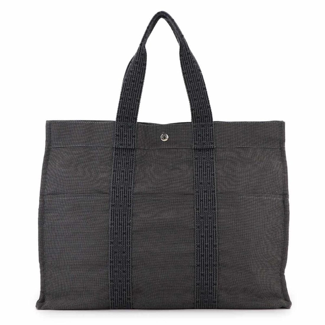 Hermes Hermès Herline Tote GM handbag in gray canvas with silver hardware.: --- Catalog ---Category: SizeSize (HxWxD): 35cm x 46.5cm x 15cm / 13.77'' x 18.3'' x 5.9''Category: DesignType: Handbag, Tote bagColor: GrayGender: UnisexMaterial: Canvas Category: GeneralBrand: