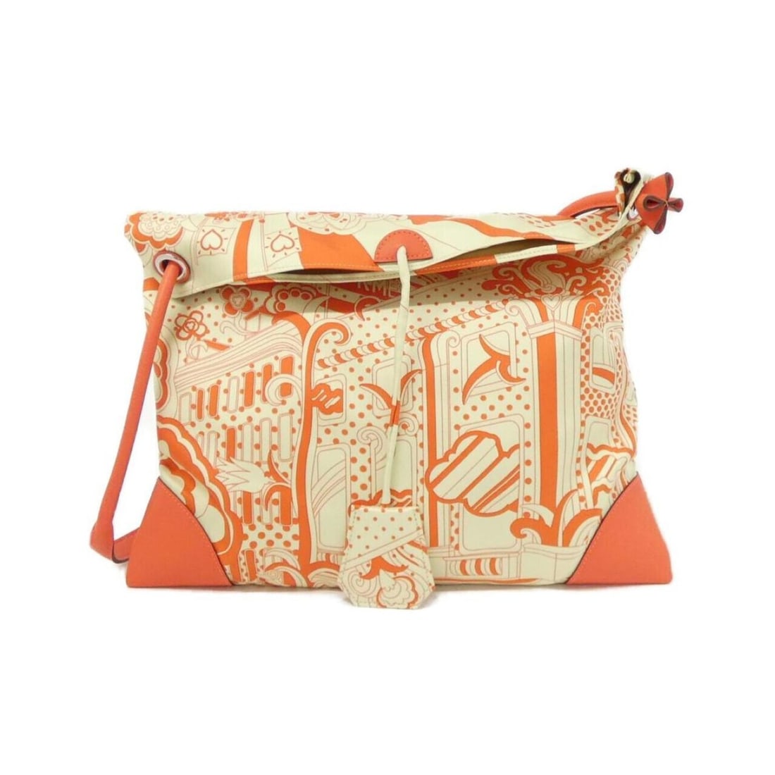 Hermes Hermès FAUBOURG RAINBOW Silky City PM 085700CK Shoulder Bag: --- Catalog ---Category: SizeWeight: 210g / 7.4oz.Size (HxWxD): 34cm x 33cm x 1cm / 13.38'' x 12.99'' x 0.39''Strap Length: 66cm - 102cm / 25.98'' - 40.15''Category: DesignType: Shoulder bagColor: