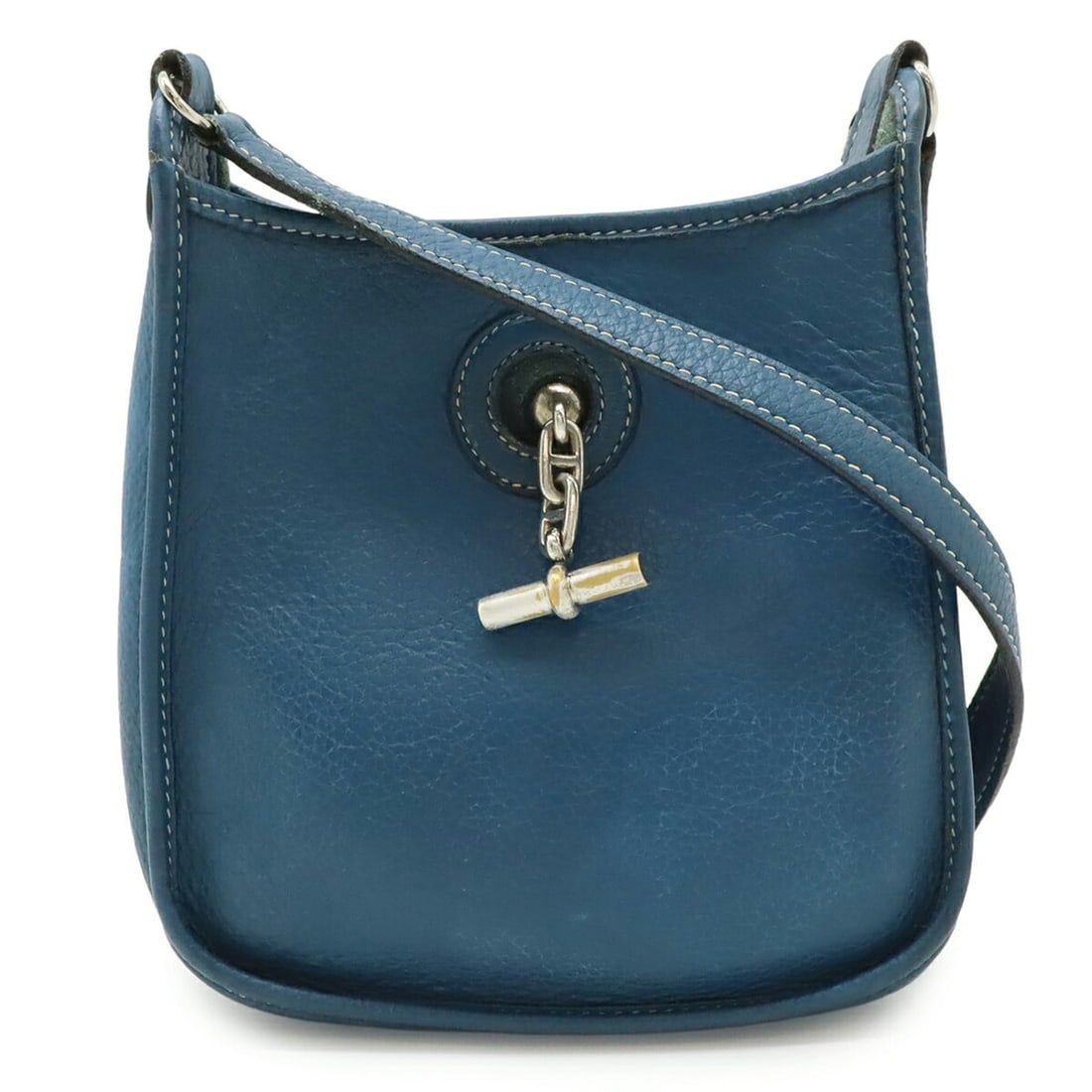 HERMES Vespa TPM Shoulder Bag Pochette in Togo Leather, Blue, G Stamp: --- Catalog ---Category: SizeSize (HxWxD): 17.5cm x 18.5cm x 5.5cm / 6.88'' x 7.28'' x 2.16''Category: DesignType: Pochette, Shoulder bagColor: BlueGender: Men,WomenMaterial: Togo leather Category:
