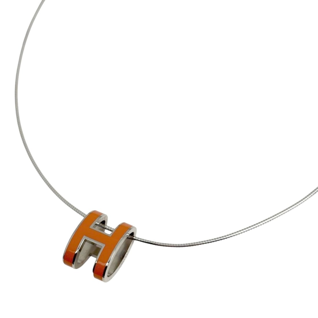 Hermes Hermès Pop Ash H Logo Necklace in Silver and Orange for Women: --- Catalog ---Category: SizePendant Size: 16mm x 12mm / 0.62'' x 0.47''Neck Circumference: 42.5 cm / 16.73''Category: DesignColor: Orange, SilverGender: WomenMaterial: MetalNecklace Type: NecklaceCat