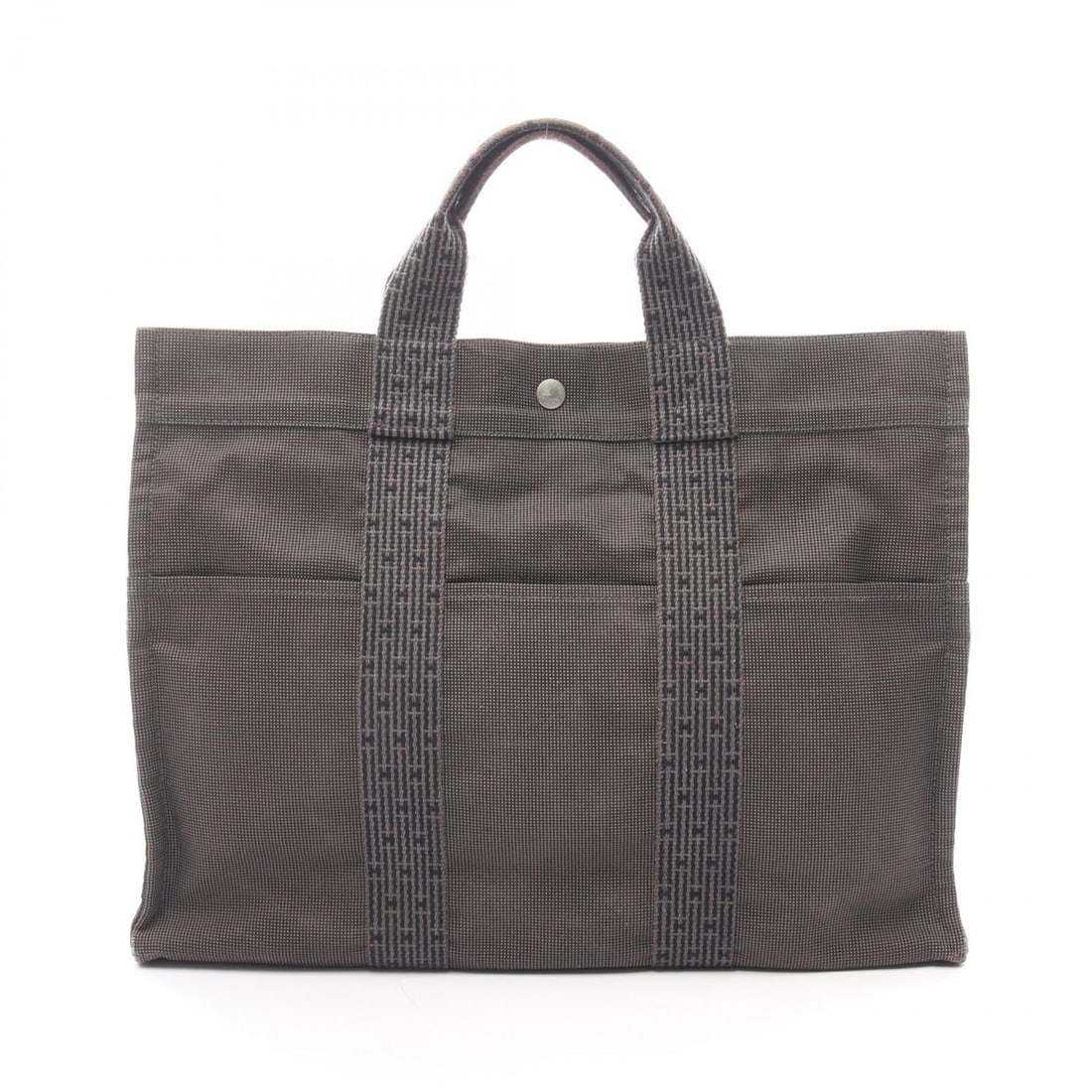 Hermes HERMES Herline MM Tote Bag Handbag Nylon Canvas Men's Women's Gray 100951M: --- Catalog ---Category: SizeSize (HxWxD): 32cm x 42cm x 11cm / 12.59'' x 16.53'' x 4.33''Category: DesignType: Handbag, Tote bagColor: GrayGender: Men,WomenMaterial: Nylon canvas Category: GeneralMPN