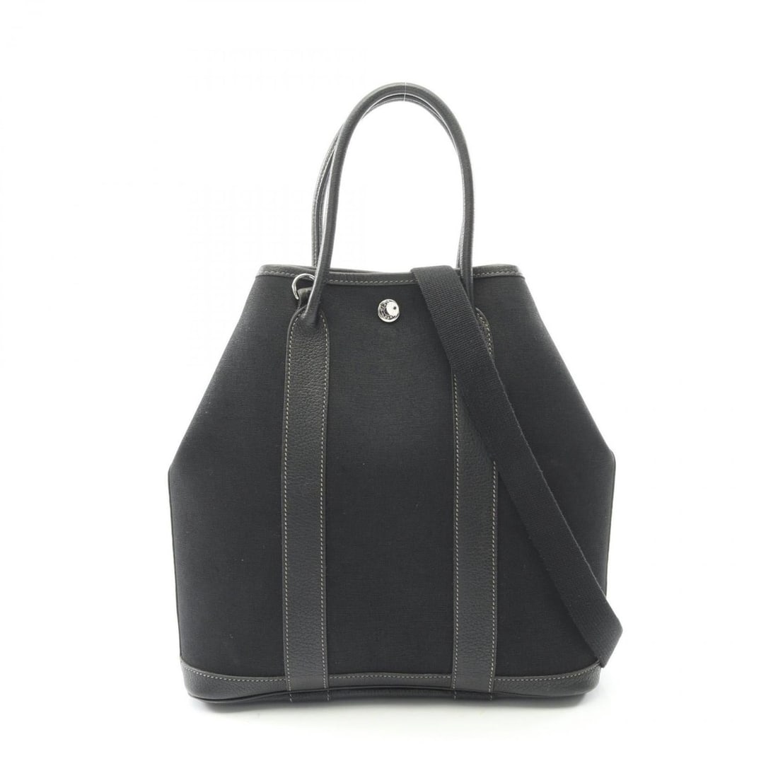 Hermes Garden File PM Tote Bag Handbag Leather Toile Officier Women's Black: --- Catalog ---Category: SizeSize (HxWxD): 28.5cm x 28cm x 7cm / 11.22'' x 11.02'' x 2.75''Category: DesignType: Handbag, Tote bagColor: BlackGender: WomenMaterial: Toile officier , Leather Hardware C