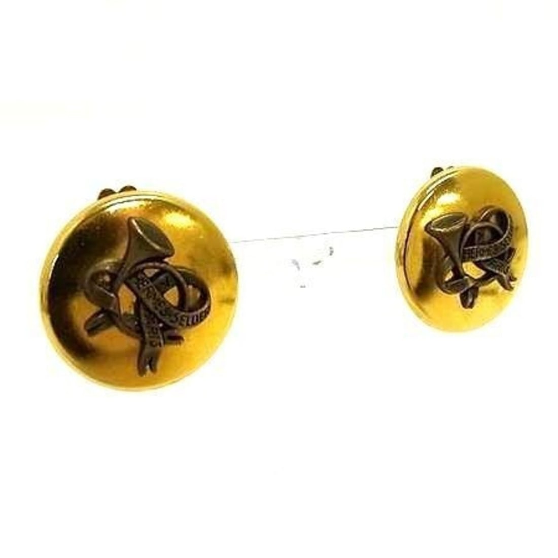 HERMES Hermes Earrings Sellier Gold Metal Women's Trumpet Motif Horn Clip-on: --- Catalog ---Category: SizeSize (HxWxD): 25.00mm x 25.00mm / 0.98'' x 0.98''Category: DesignType: Clip earringsColor: GoldGender: WomenMaterial: MetalCategory: GeneralLine: SellierBrand: Hermes--- I