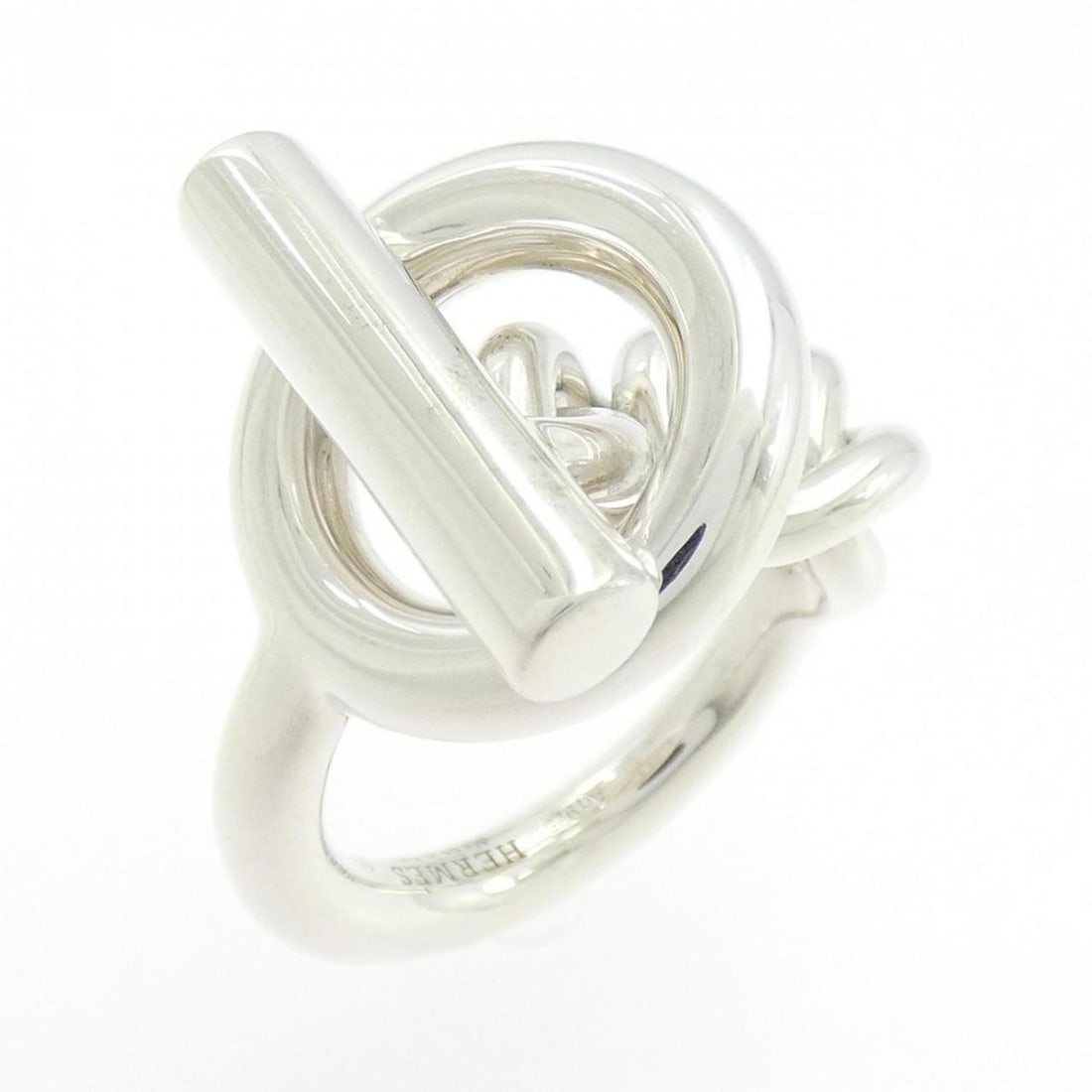 Hermes Croisette Ring: --- Catalog ---Category: SizeUS Size: 7.5Brand Size: 55Category: DesignType: Band ringColor: SilverGender: WomenMaterial: Silver 925Category: GeneralMPN: H104587BBrand: Hermes--- Item List
