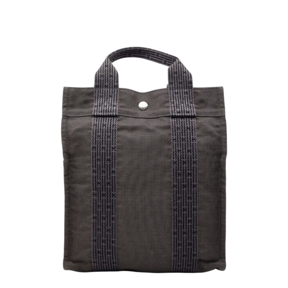 Hermes Herline Ad Backpack, Black Canvas, Women's HERMES: --- Catalog ---Category: SizeSize (HxWxD): 8cm x 26cm x 6.5cm / 3.14'' x 10.23'' x 2.55''Category: DesignType: BackpackColor: BlackGender: WomenMaterial: Canvas Category: GeneralBrand: Hermes--- Item