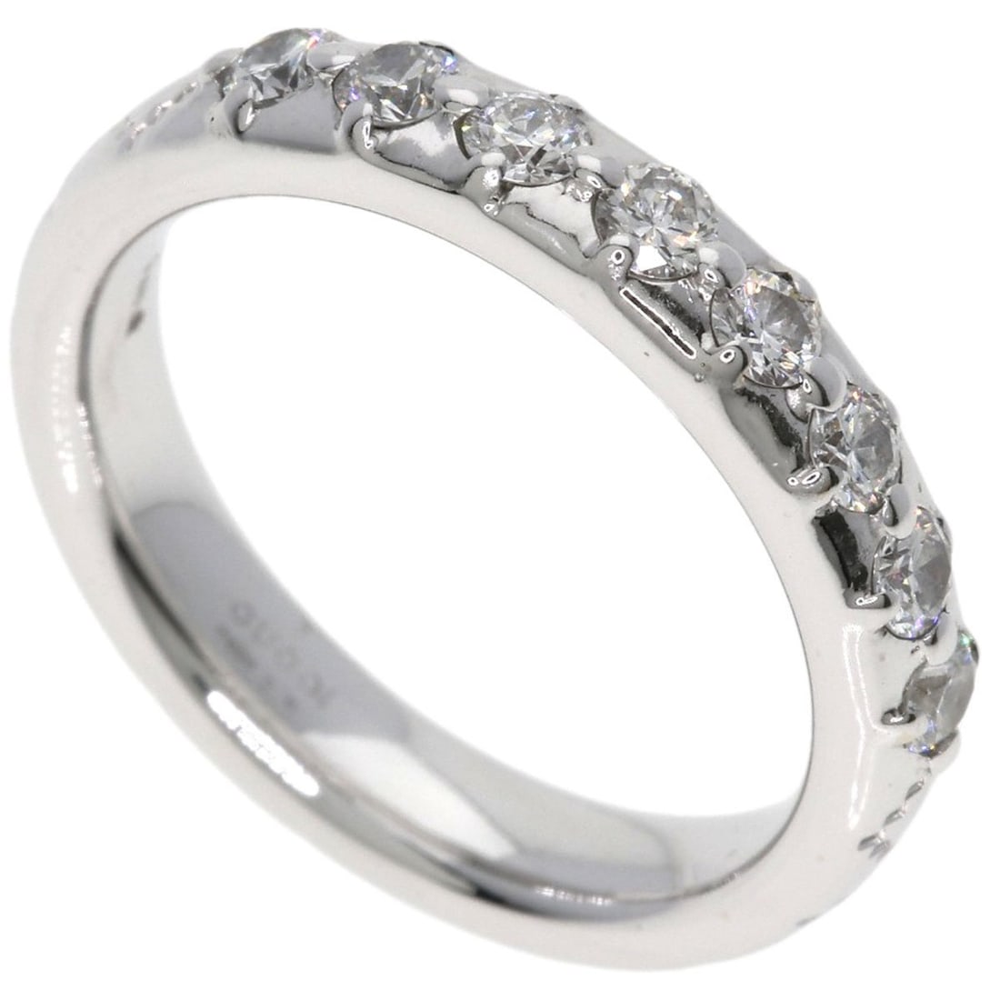 Gucci Diamantissima 8P Diamond Ring #6 18K White Gold Women's GUCCI: --- Catalog ---Category: SizeJP Size: 6US Size: 3.5Category: DesignType: Band ringGender: WomenMaterial: White gold (18K)Category: GeneralBrand: Gucci--- Item List ---Section: ConditionRanking: Rank A