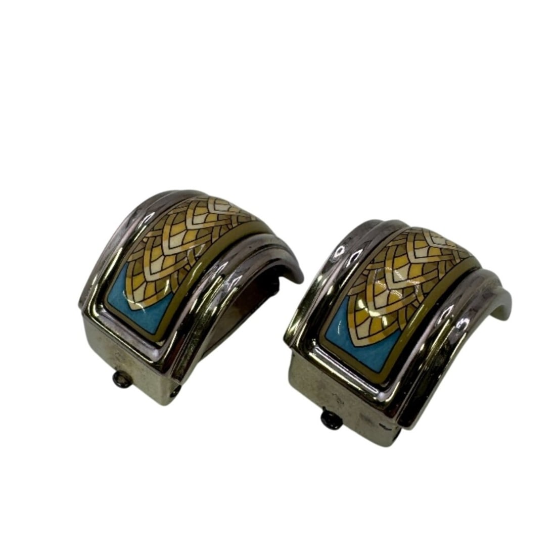 HERMES enamel earrings, silver jewelry.: --- Catalog ---Category: SizeSize (HxWxD): 20.00mm x 14.00mm / 0.79'' x 0.55''Category: DesignType: Clip earringsColor: SilverGender: WomenMaterial: MetalCategory: GeneralBrand: Hermes--- Item List --