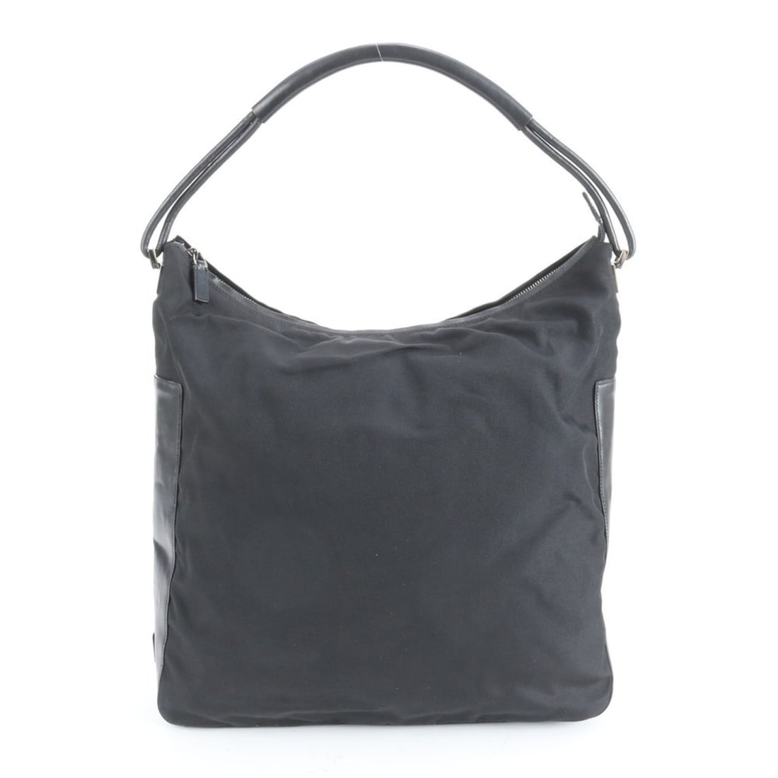 Gucci 001 3763 Leather Nylon Shoulder Bag Tote Handbag Black Women's: --- Catalog ---Category: SizeSize (HxWxD): 37cm x 35cm x 9cm / 14.56'' x 13.77'' x 3.54''Category: DesignType: Handbag, Shoulder bag, Tote bagColor: BlackGender: WomenMaterial: Leather , Nylon Categor