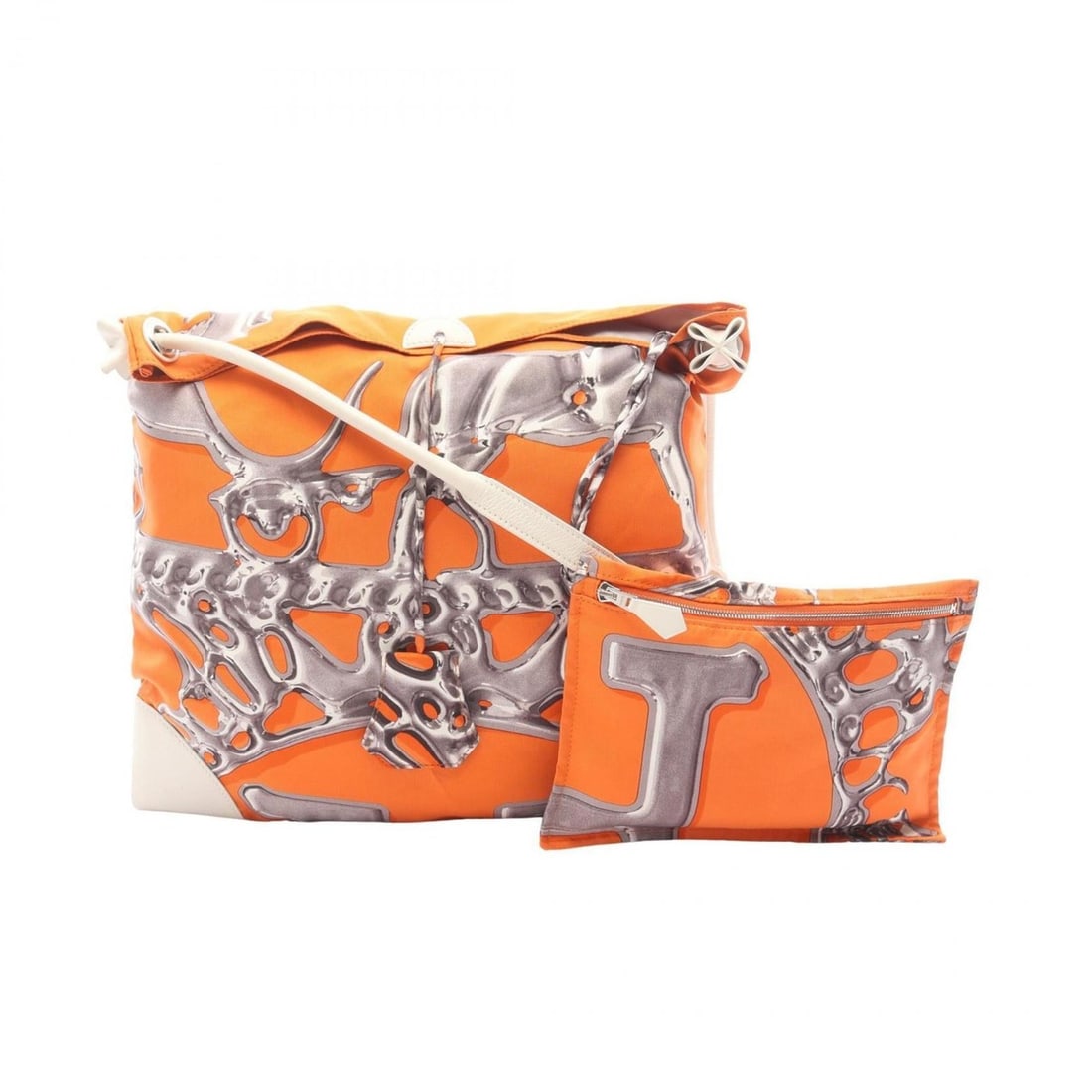 Hermes Silky City PM VIF ARGENT Shoulder Bag/Handbag, Silk Leather, Women's, Orange/Multicolor: --- Catalog ---Category: SizeSize (HxWxD): 34cm x 32cm x 1cm / 13.38'' x 12.59'' x 0.39''Category: DesignType: Handbag, Pouch, Shoulder bagColor: Multi-color, OrangeGender: WomenMaterial: Silk , Leath