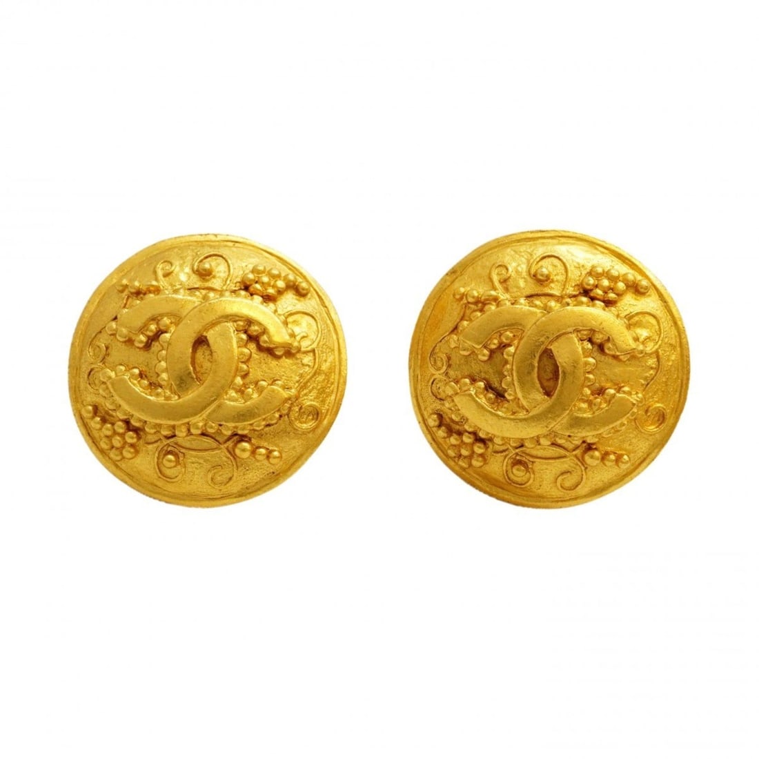 Chanel Earrings, Coco Mark Circle, GP Plated Gold, Women's: --- Catalog ---Category: SizeSize (HxWxD): 27.90mm x 27.90mm / 1.10'' x 1.10''Category: DesignType: Stud earringsColor: GoldGender: WomenMaterial: Gold platingCategory: GeneralBrand: Chanel--- Item Li