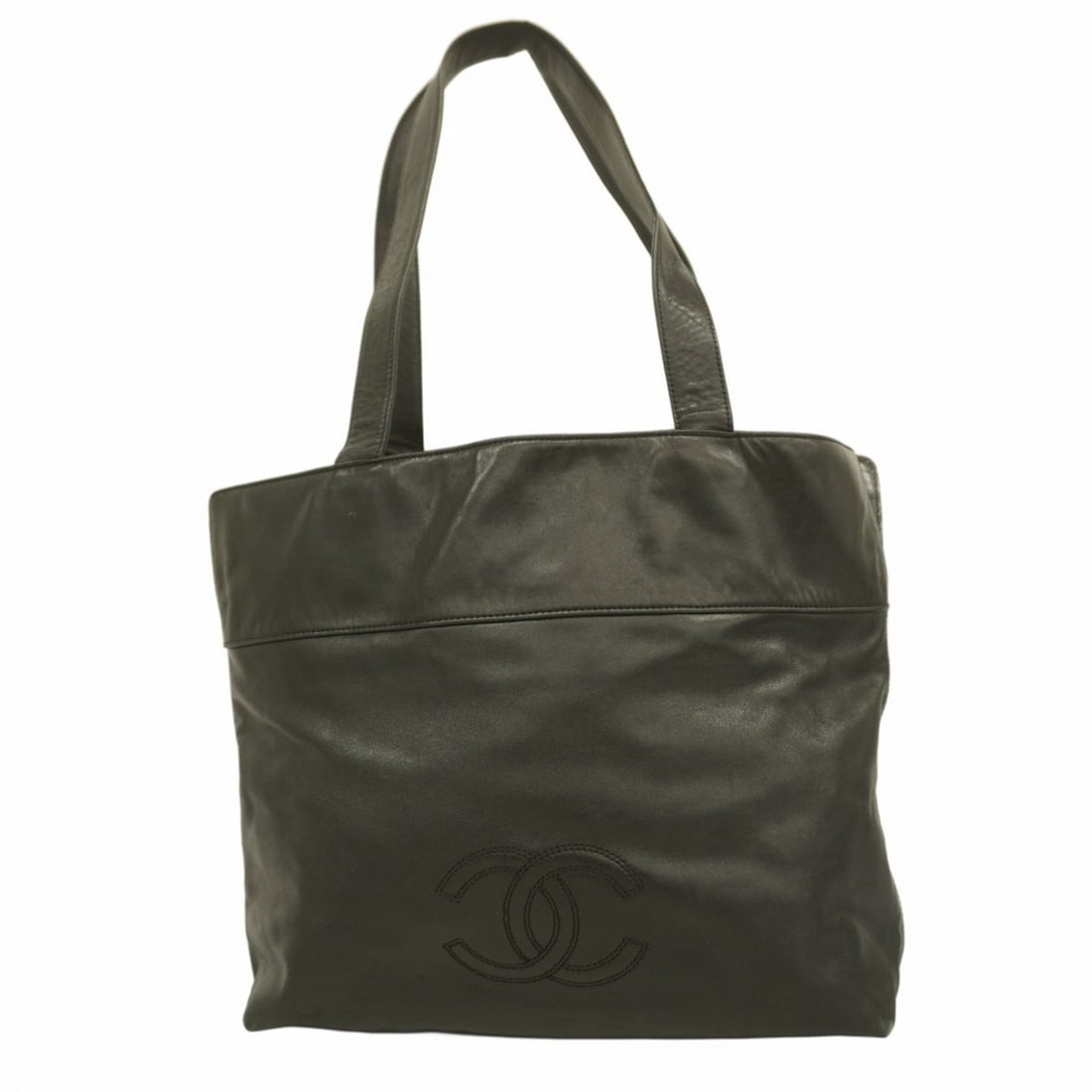 Chanel Lambskin Tote Bag, Black, Women's: --- Catalog ---Category: SizeSize (HxWxD): 30cm x 33cm x 12cm / 11.81'' x 12.99'' x 4.72''Category: DesignType: Tote bagColor: BlackGender: WomenMaterial: Leather Hardware Color: GoldLeather/Fur Type: