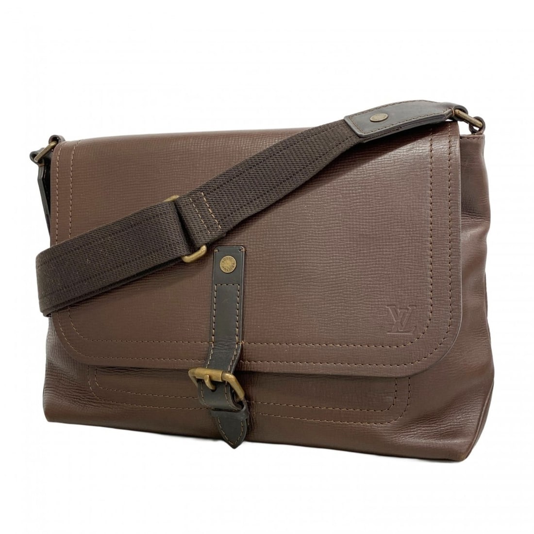 Louis Vuitton Utah Omaha Shoulder Bag M92994 Cafe Men's: --- Catalog ---Category: SizeSize (HxWxD): 28cm x 33.5cm x 11cm / 11.02'' x 13.18'' x 4.33''Category: DesignType: Shoulder bagColor: CoffeeGender: MenCategory: GeneralMPN: M92994Brand: Louis Vuitton--