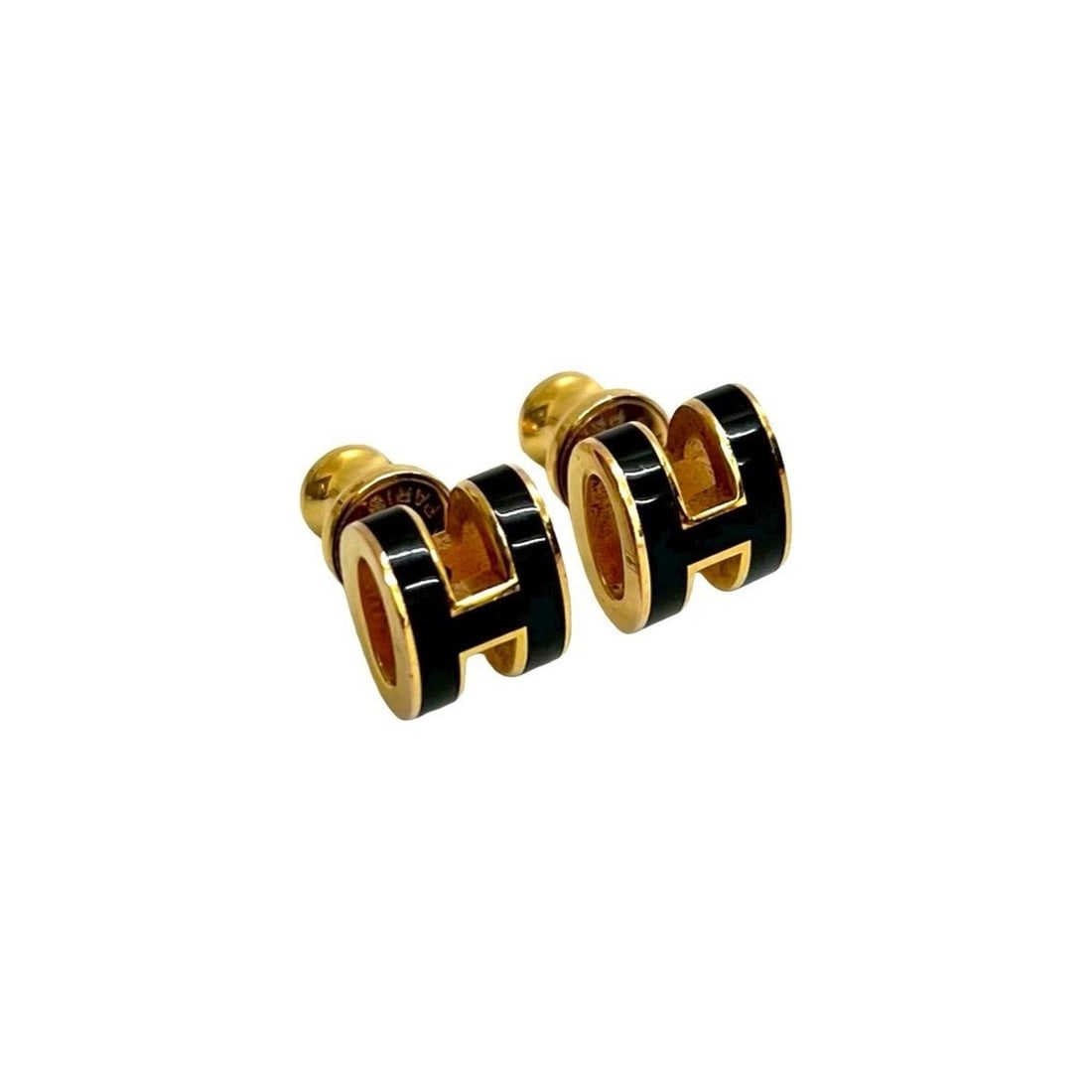 HERMES Mini Pop H GP Earrings, Black & Gold, 43481: --- Catalog ---Category: SizeSize (HxWxD): 9.00mm x 7.00mm / 0.35'' x 0.28''Category: DesignType: Stud earringsColor: Black, GoldGender: Women,MenMaterial: Gold platingCategory: GeneralLine: Pop HBran