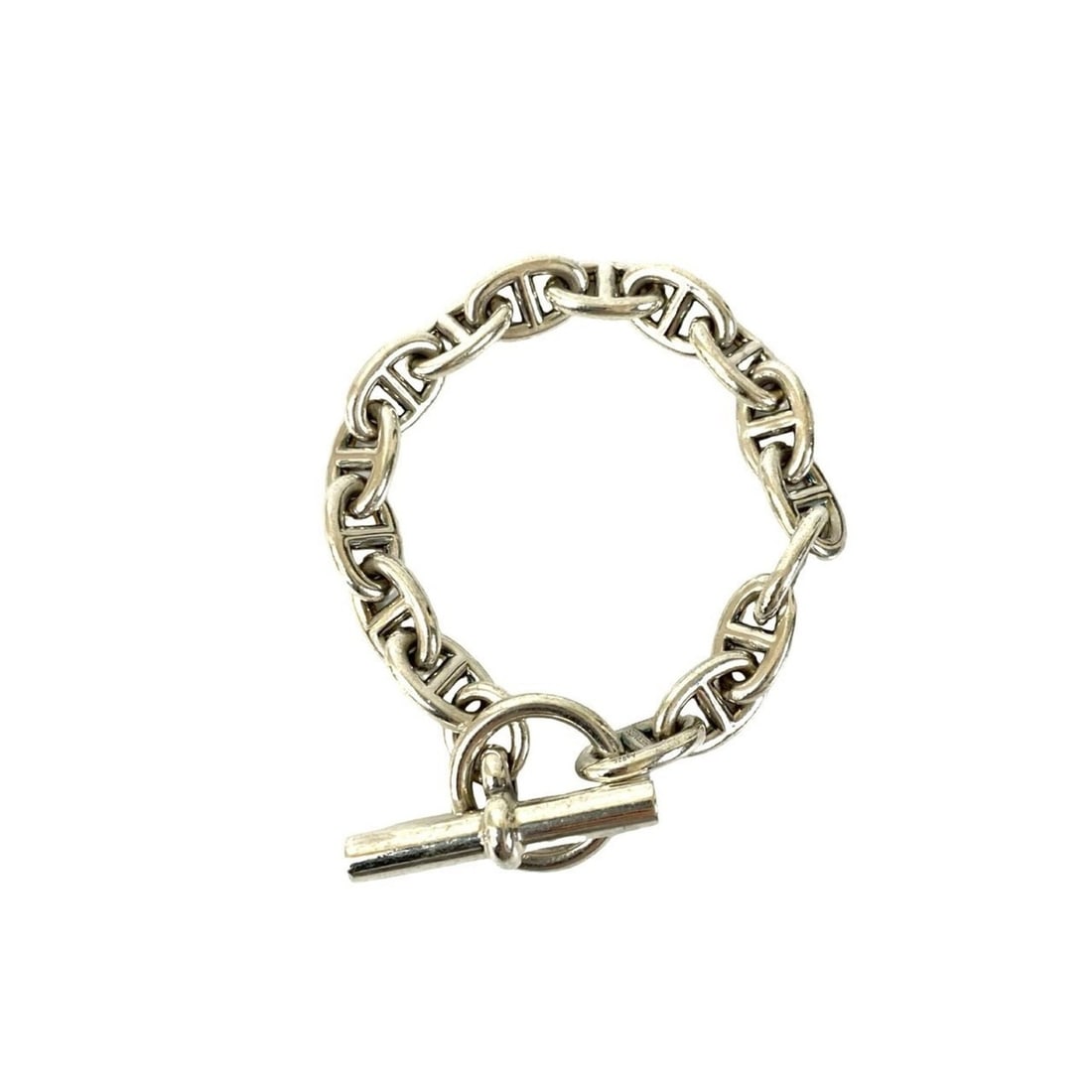 HERMES Chaine d'Ancre PM 16-link Sterling Silver 925 Chain Bracelet (Silver, Item No. 71002): --- Catalog ---Category: PackNumber in Pack: 1Category: SizeTotal Length: 17.3cm / 6.81''Category: DesignType: Charm braceletColor: SilverGender: WomenMaterial: Silver 925Category: GeneralBrand: Herme