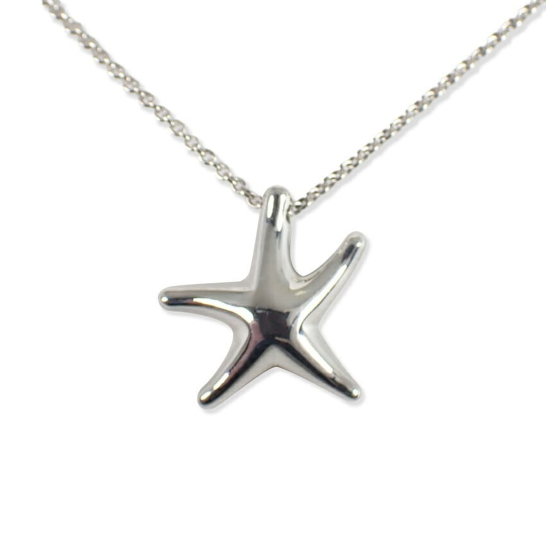 TIFFANY & Co. 925 Starfish Pendant Necklace: --- Catalog ---Category: SizePendant Size: 15.4mm x 14.9mm / 0.6'' x 0.58''Neck Circumference: 41.5 cm / 16.33''Category: DesignGender: WomenMaterial: Sterling silver 925Necklace Type: Pendant necklac