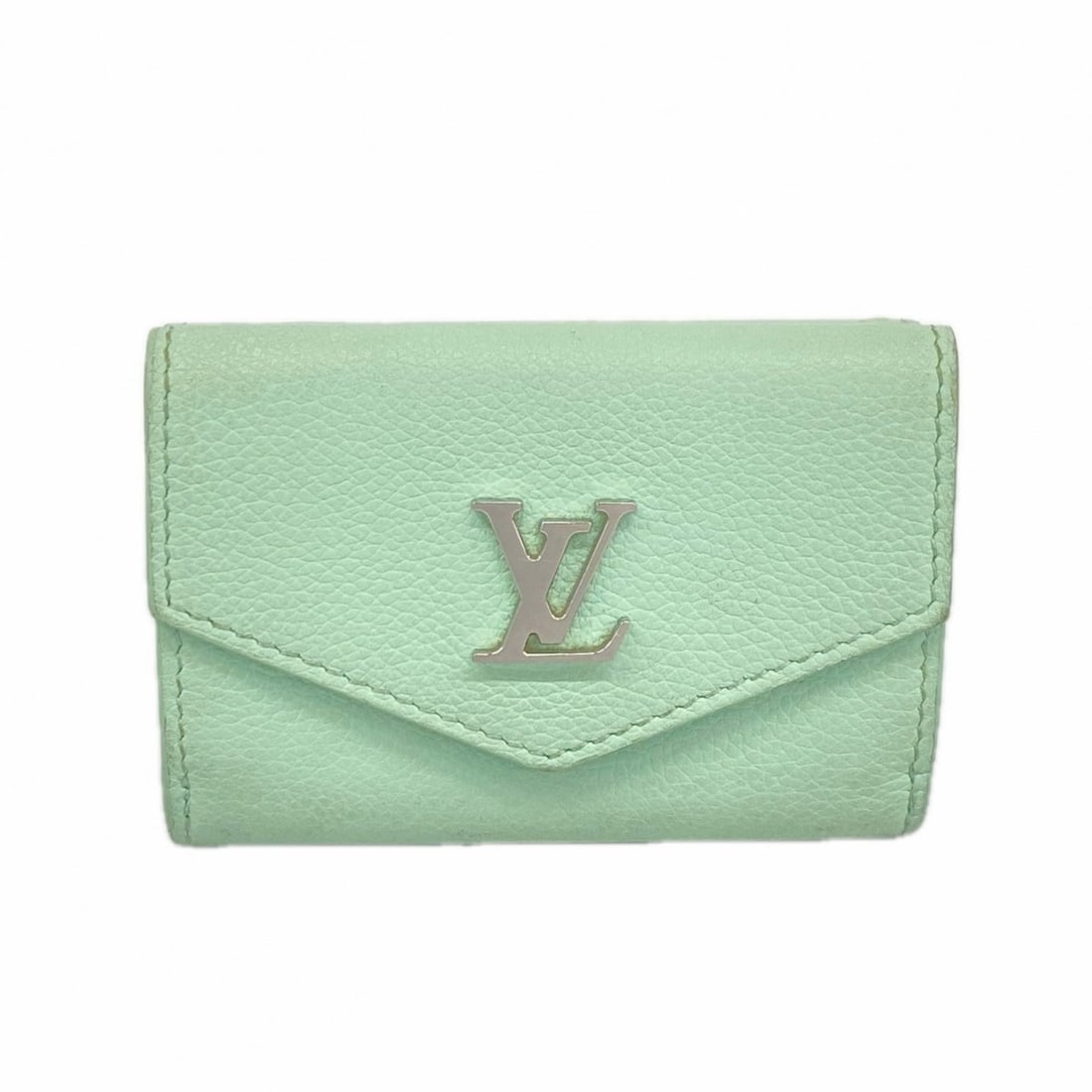 Louis Vuitton Portefeuille Lock Mini Tri-fold Wallet M81885 Mist Green Women's: --- Catalog ---Category: SizeSize (HxWxD): 7cm x 9.5cm x 2.5cm / 2.75'' x 3.74'' x 0.98''Category: DesignType: Wallet (tri-fold)Color: GreenGender: WomenCategory: GeneralMPN: M81885Brand: Louis