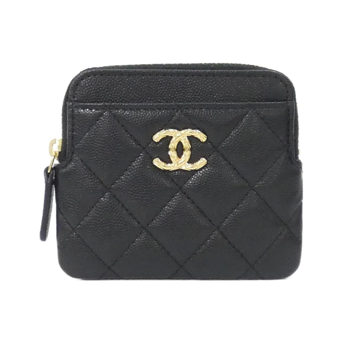 Chanel AP5012 Wallet/Coin Case: --- Catalog ---Category: SizeSize (HxWxD): 9.5cm x 11.5cm x 1.5cm / 3.74'' x 4.52'' x 0.59''Category: DesignType: Coin purse/coin caseColor: BlackGender: WomenMaterial: Grained Calfskin Category: Gene