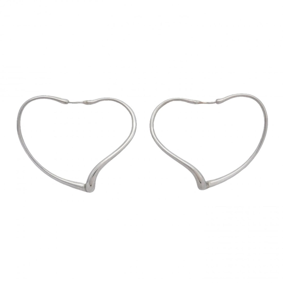 Tiffany & Co. Heart Sterling Silver 925 Earrings for Women P2566659: --- Catalog ---Category: SizeSize (HxWxD): 42.50mm x 2.40mm / 1.67'' x 0.09''Category: DesignType: Stud earringsGender: WomenMaterial: Silver 925Category: GeneralBrand: Tiffany--- Item List ---Section