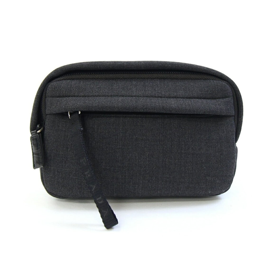 Prada Handbag Pouch MV566 Gray Canvas Makeup Men's Women's PRADA: --- Catalog ---Category: SizeSize (HxWxD): 14cm x 19cm x 5cm / 5.51'' x 7.48'' x 1.96''Category: DesignType: Handbag, PouchColor: GrayGender: Men,WomenMaterial: Canvas Category: GeneralBrand: PradaCou