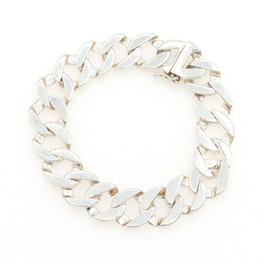 Tiffany & Co. Sterling Silver 925 Chain Bracelet for Women and Men: --- Catalog ---Category: SizeWidth: 1.35cm / 0.53''Length: 17.5cm / 6.88''Weight: 32.2g / 1.13oz.Category: DesignType: Charm braceletGender: Men,WomenMaterial: Sterling silver 925Category: GeneralBran