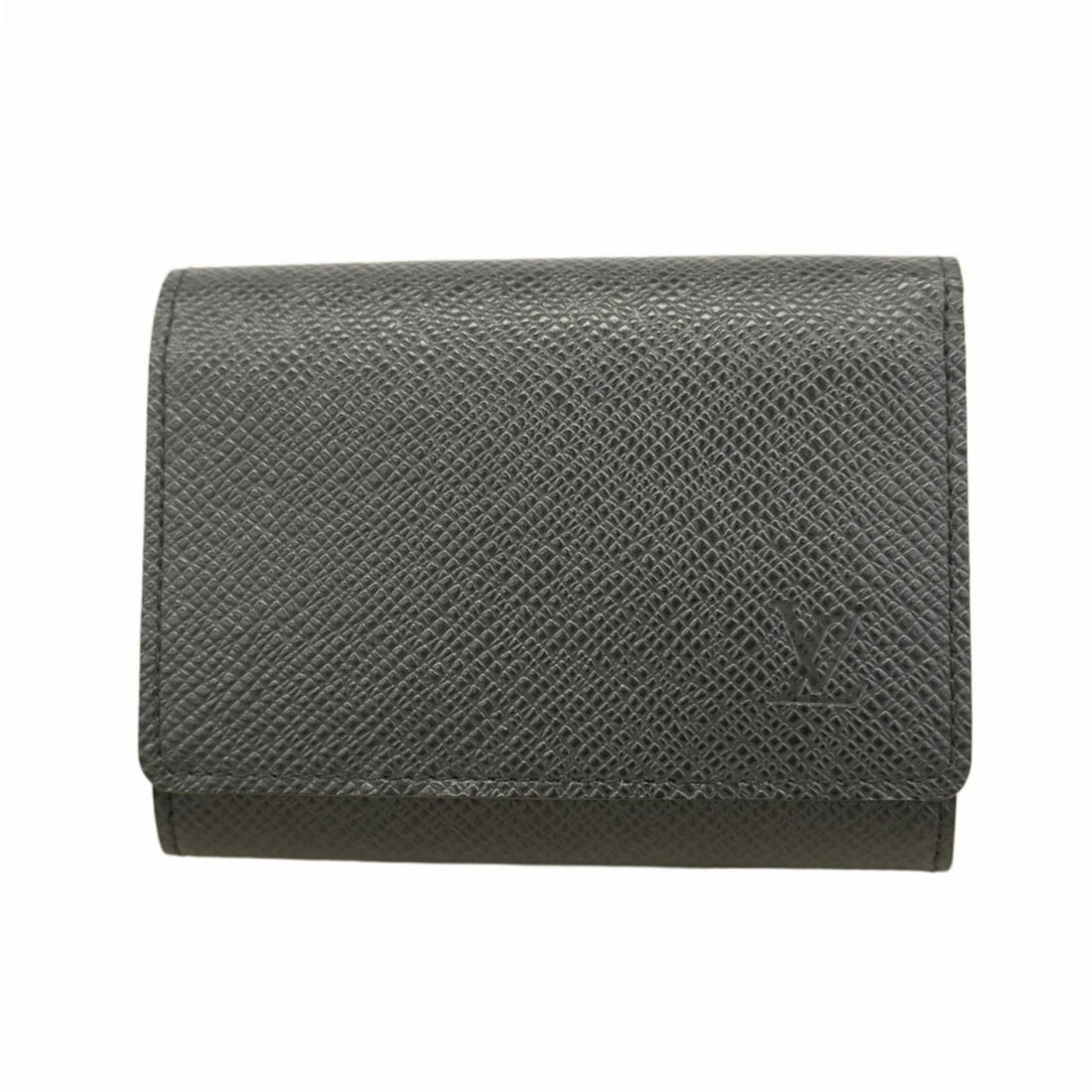 Louis Vuitton Taiga Card Holder, Enveloppe Carte de Visite M30922, Ardoise (Men's): --- Catalog ---Category: DesignType: Business card caseColor: ArdoiseGender: MenCategory: GeneralMPN: M30922Brand: Louis VuittonCategory: Physical PropertiesSize (HxWxD): 8cm x 10.5cm x 1.5cm / 3.14''