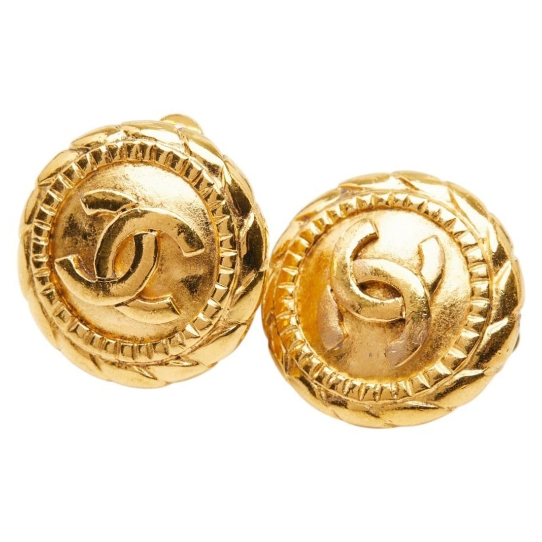 Chanel Vintage Coco Mark Earrings, Gold Plated, Women's CHANEL: --- Catalog ---Category: SizeSize (HxWxD): 21.90mm x 21.90mm / 0.86'' x 0.86''Category: DesignType: Clip earringsColor: GoldGender: WomenCategory: GeneralBrand: Chanel--- Item List ---Section: Conditi