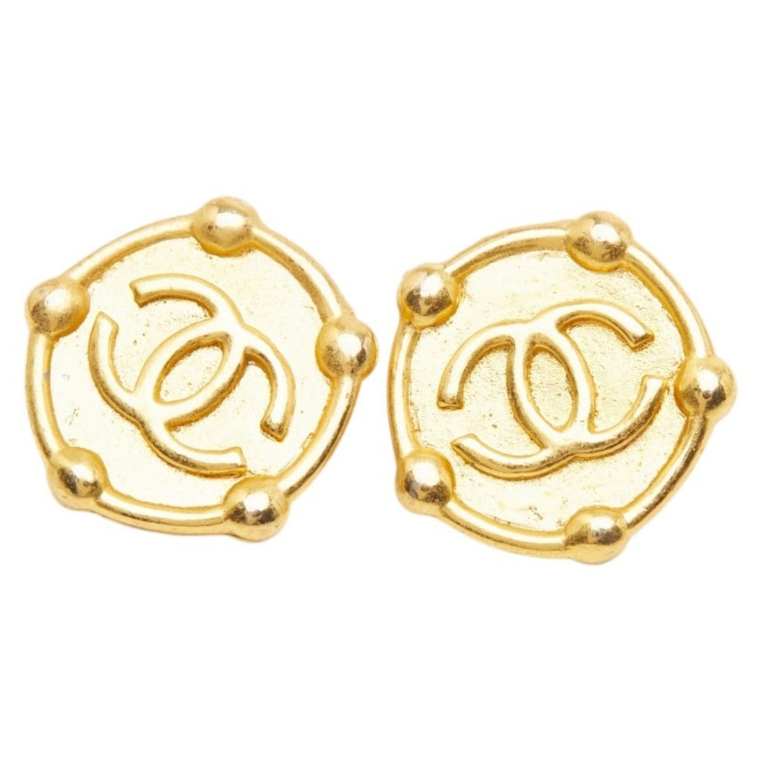 Chanel Coco Mark Earrings, Gold Plated, Women's CHANEL: --- Catalog ---Category: SizeSize (HxWxD): 23.10mm x 23.10mm / 0.91'' x 0.91''Category: DesignType: Stud earringsColor: GoldGender: WomenCategory: GeneralBrand: Chanel--- Item List ---Section: Conditi