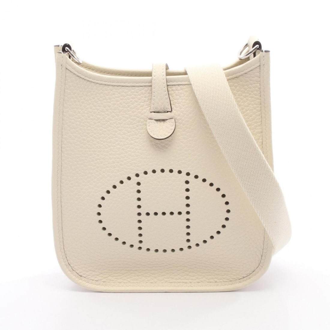 Hermes Evelyne TPM Shoulder Bag Handbag Leather Taurillon Clemence Women's Ivory Cream: --- Catalog ---Category: SizeSize (HxWxD): 18cm x 16.5cm x 5.5cm / 7.08'' x 6.49'' x 2.16''Category: DesignType: Handbag, Shoulder bagColor: IvoryGender: WomenMaterial: Taurillon clemence leather Cate