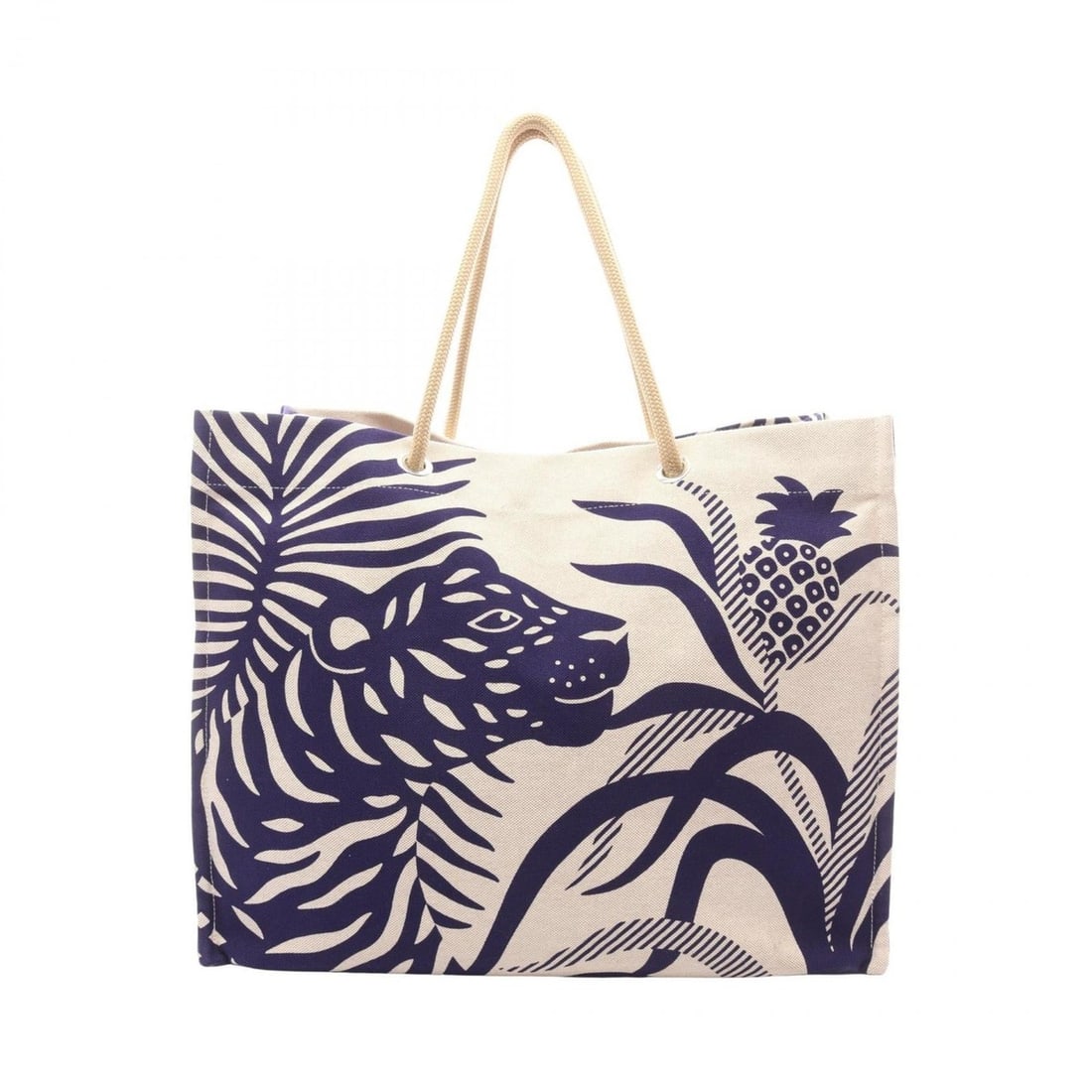 Hermes HERMES Beach Bag Tigre à Lananas Tote Handbag Canvas Women's Beige/Navy: --- Catalog ---Category: SizeSize (HxWxD): 38cm x 47cm x 24cm / 14.96'' x 18.5'' x 9.44''Category: DesignType: Beach bag, Handbag, Tote bagColor: Beige, NavyGender: WomenMaterial: Canvas Category: Gen