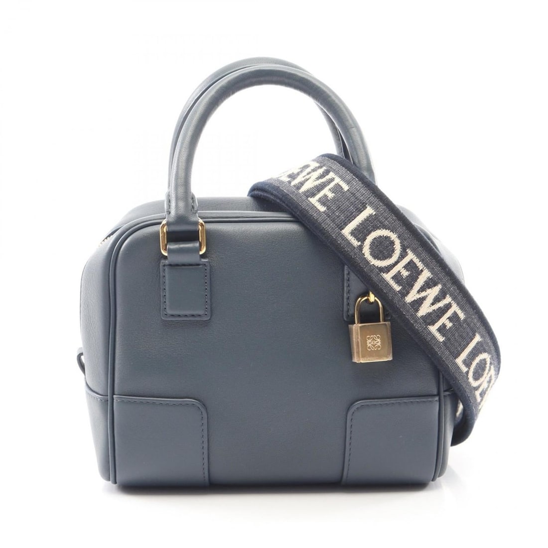 Loewe Amazona 16 Square Handbag, Leather, Women's, Blue: --- Catalog ---Category: SizeSize (HxWxD): 14cm x 16cm x 8cm / 5.51'' x 6.29'' x 3.14''Category: DesignType: HandbagColor: BlueGender: WomenMaterial: Leather Category: GeneralBrand: Loewe--- Item List