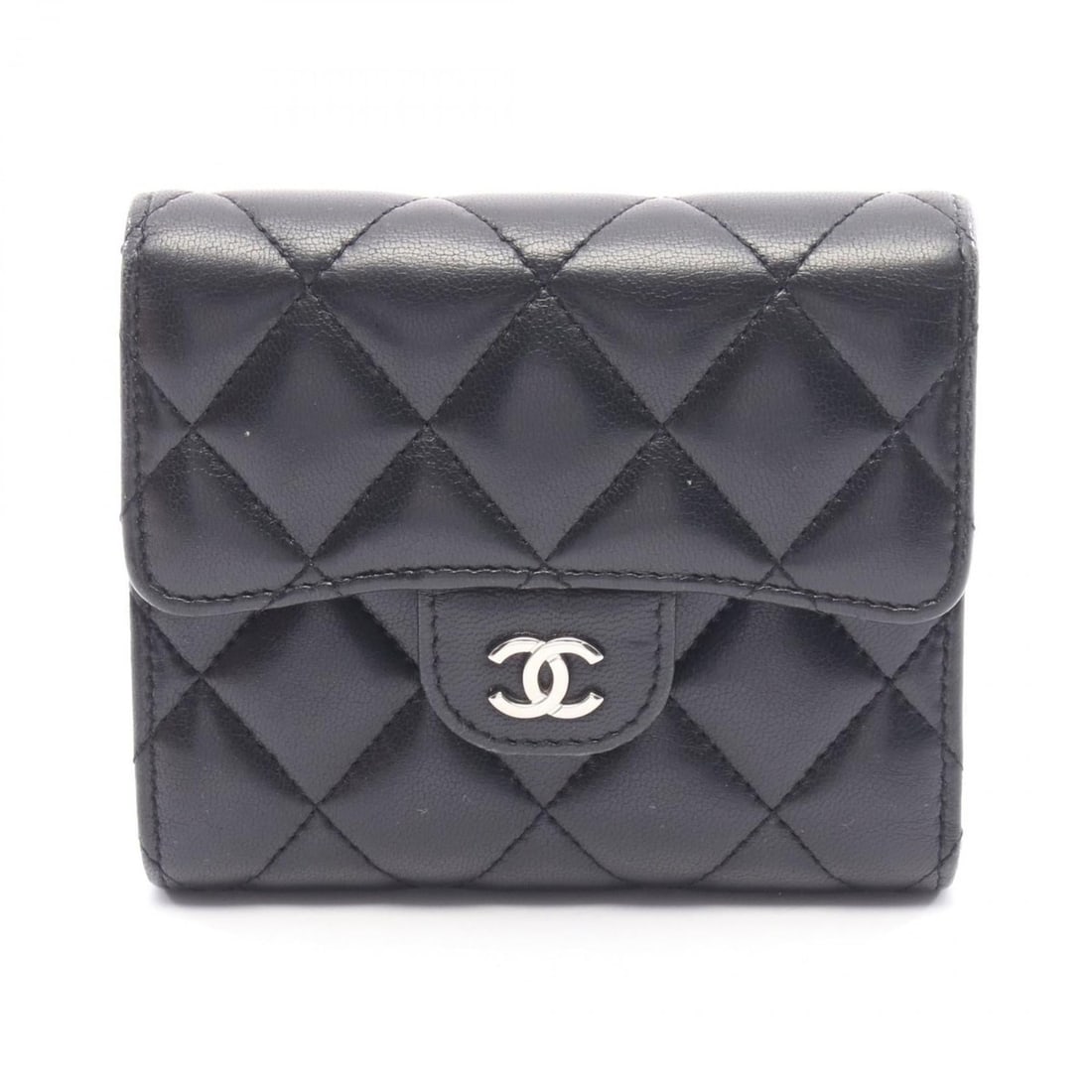 Chanel Classic Small Flap Wallet, Tri-fold Lambskin Leather, Women's, Black (AP0231): --- Catalog ---Category: SizeSize (HxWxD): 10cm x 11.5cm x 3cm / 3.93'' x 4.52'' x 1.18''Category: DesignType: Wallet (tri-fold)Color: BlackGender: WomenMaterial: Leather Leather/Fur Type: LambskinCat