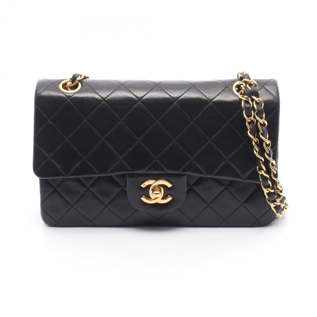 Chanel Matelassé Double Flap Shoulder Bag/Handbag, Lambskin Leather, Women's, Black (A01113): --- Catalog ---Category: SizeSize (HxWxD): 14cm x 23cm x 6cm / 5.51'' x 9.05'' x 2.36''Category: DesignType: Handbag, Shoulder bagColor: BlackGender: WomenMaterial: Leather Hardware Color: GoldLeather
