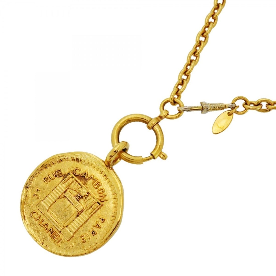 Chanel necklace, Cambon Circle, GP plated gold, women's.: --- Catalog ---Category: SizePendant Size: 53.2mm x 42.5mm / 2.09'' x 1.67''Neck Circumference: 81.5 cm / 32.08''Category: DesignColor: GoldGender: WomenMaterial: Gold platingNecklace Type: NecklaceCa