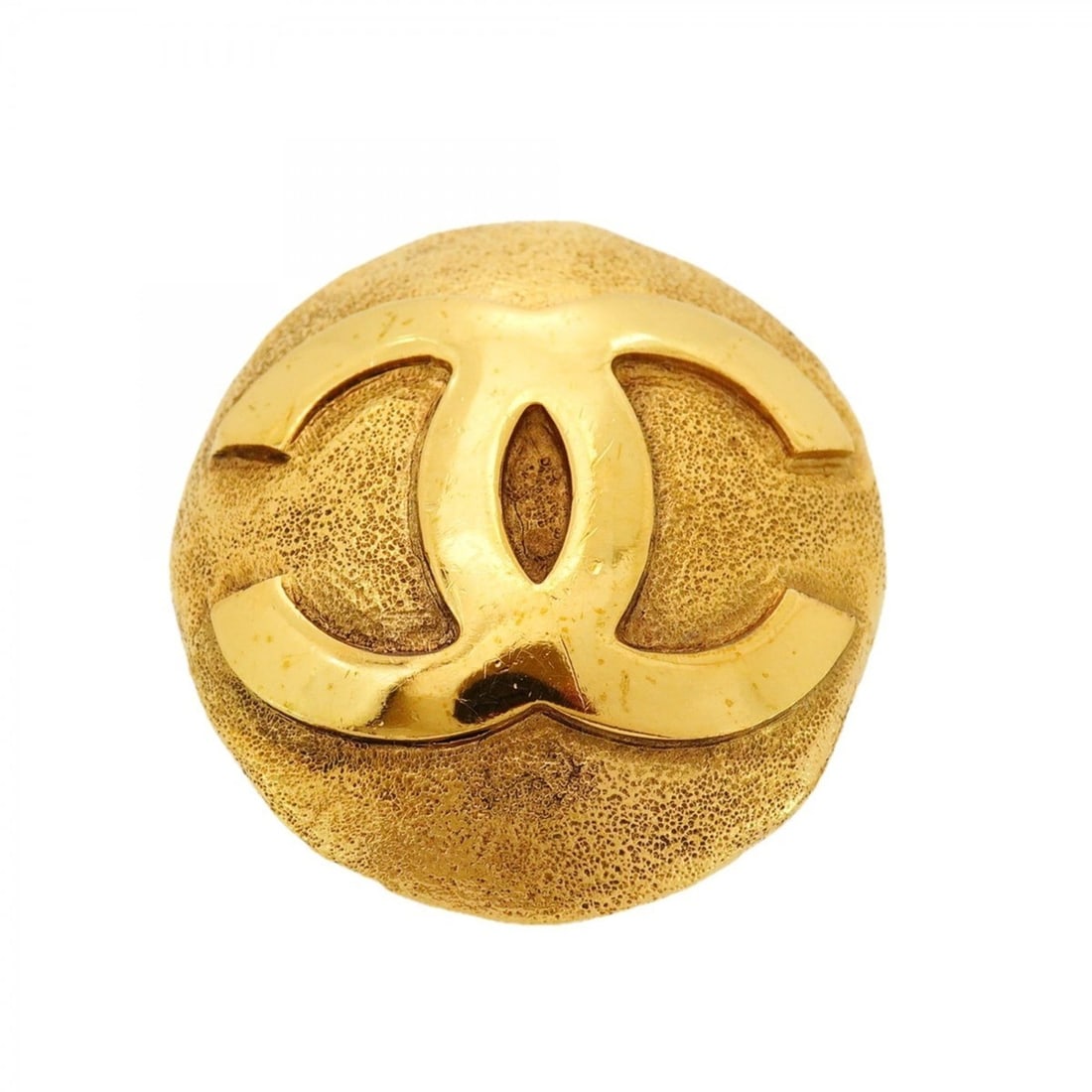 Chanel Brooch, Coco Mark, GP Plated Gold, Women's: --- Catalog ---Category: SizeSize (HxWxD): 4cm x 3.75cm / 1.57'' x 1.47''Category: DesignType: BroochColor: GoldGender: WomenMaterial: Gold platingCategory: GeneralBrand: Chanel--- Item List ---Sectio