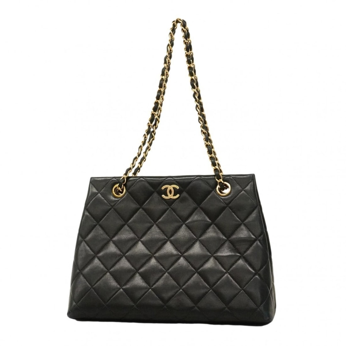 Chanel Matelassé Chain Shoulder Bag, Lambskin, Black, Women's: --- Catalog ---Category: SizeSize (HxWxD): 21cm x 29cm x 10.5cm / 8.26'' x 11.41'' x 4.13''Category: DesignType: Shoulder bagColor: BlackGender: WomenMaterial: Leather Hardware Color: GoldLeather/Fur