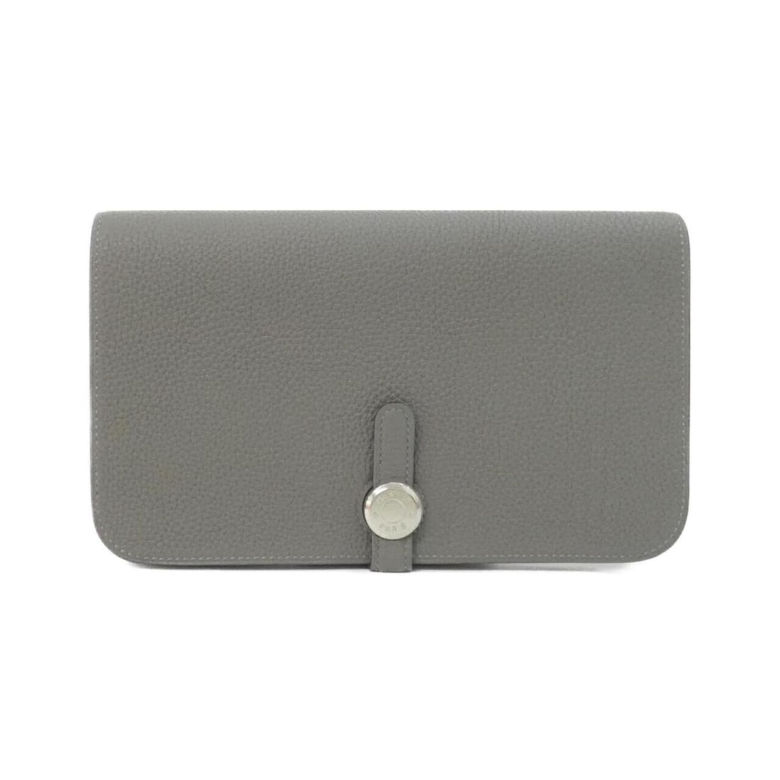 Hermes Dogon Duo 043070CK Wallet: --- Catalog ---Category: SizeSize (HxWxD): 12cm x 20cm x 1.5cm / 4.72'' x 7.87'' x 0.59''Category: DesignType: Long wallet (bi-fold)Color: GrayGender: Women,MenMaterial: Togo leather Category: General