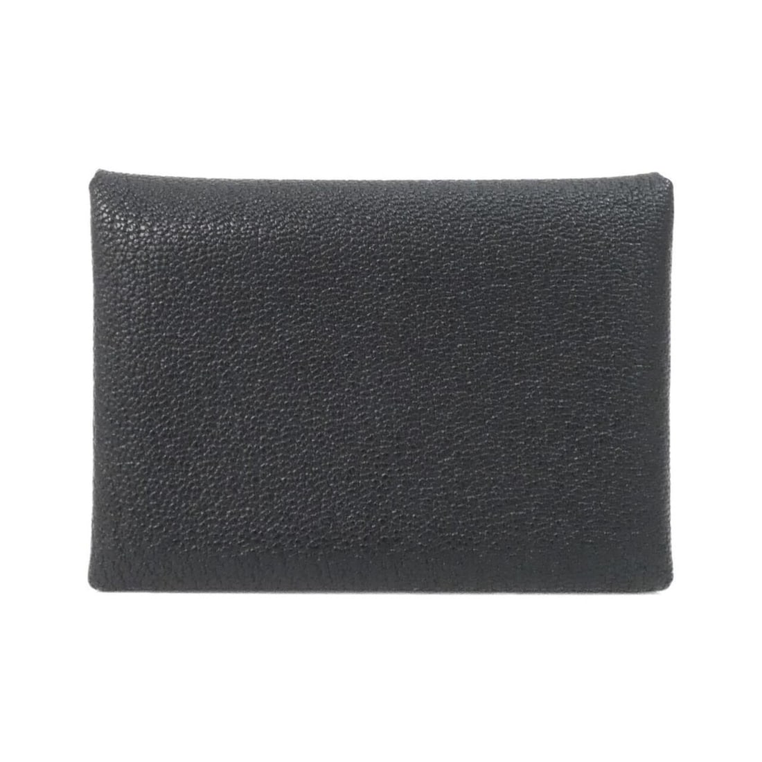 Hermes Calvi Duo 082977CK Wallet/Coin Case: --- Catalog ---Category: SizeSize (HxWxD): 7cm x 10.5cm x 1.5cm / 2.75'' x 4.13'' x 0.59''Category: DesignType: Coin purse/coin caseColor: BlackGender: WomenMaterial: Chevre leather Category: GeneralB